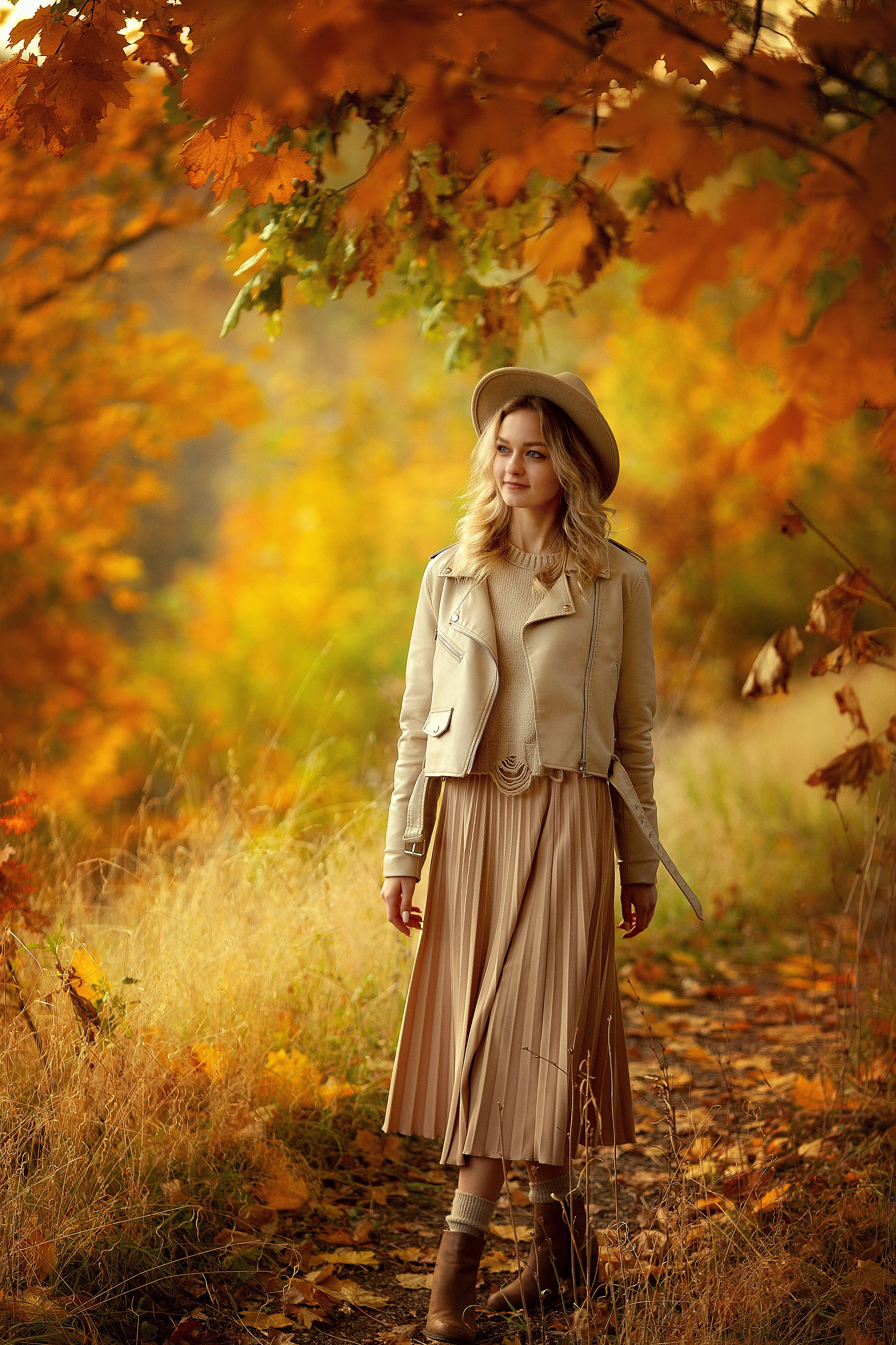 Фотосессия большой семьи в красивейших осенних пейзажах. Семейный фотограф Татьяна Надеждина | Москва, Московская область, Ярославль