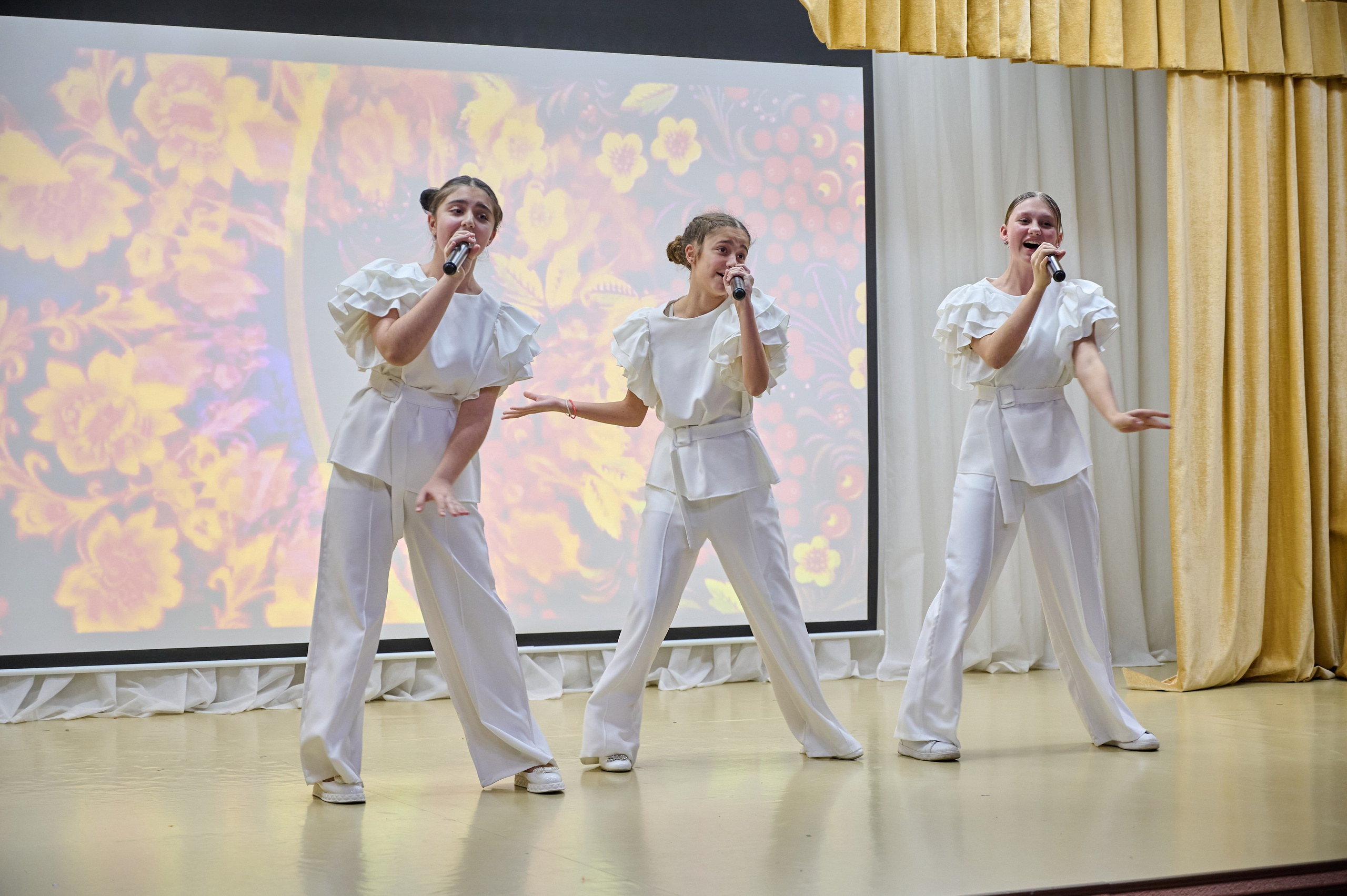 Концерт в ДК с. Виноградное. Жизнь курорта Кабардинка в фотографиях