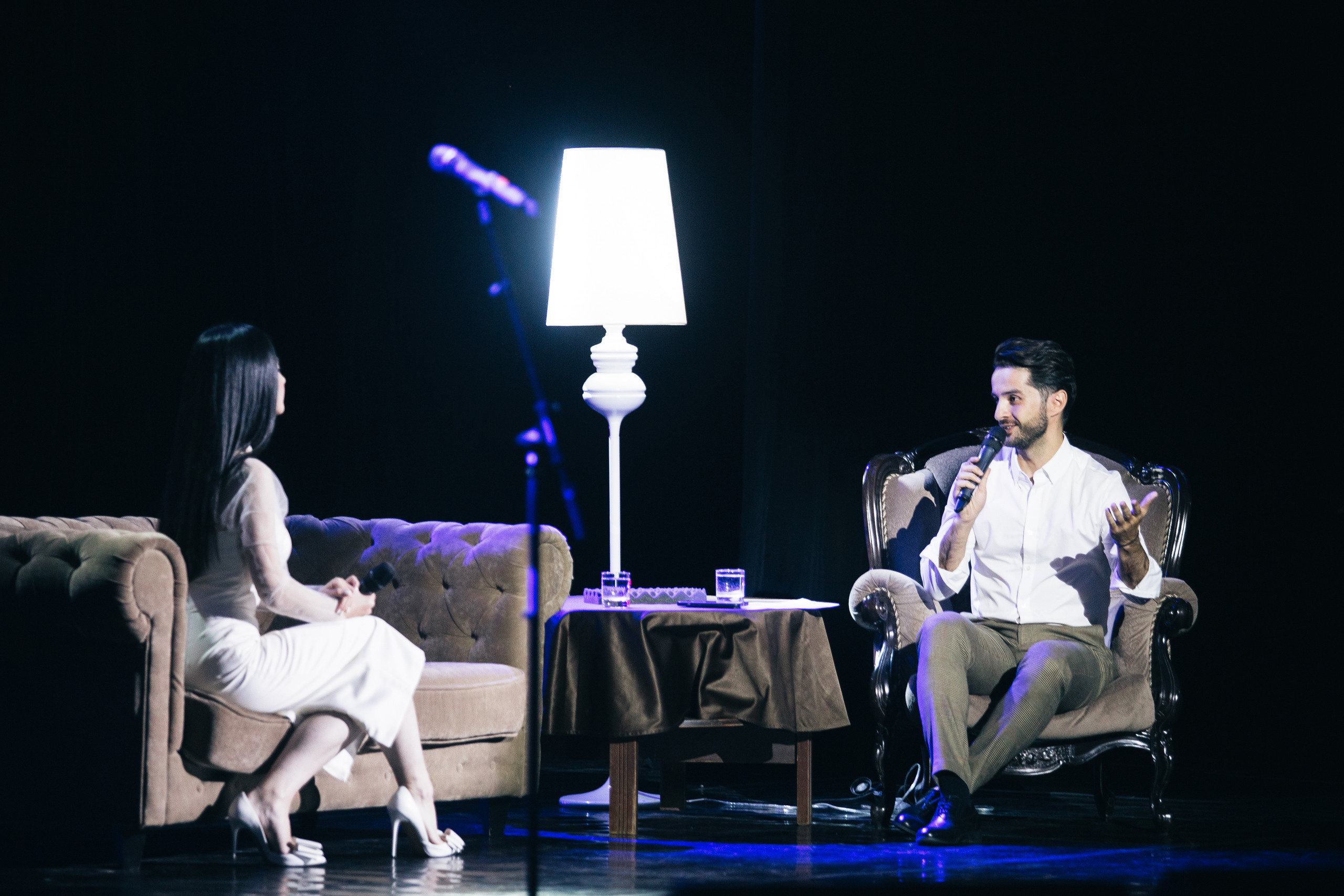 Поэтический вечер в Петербурге. Портфолио свадебного фотографа. Роман Каргаполов