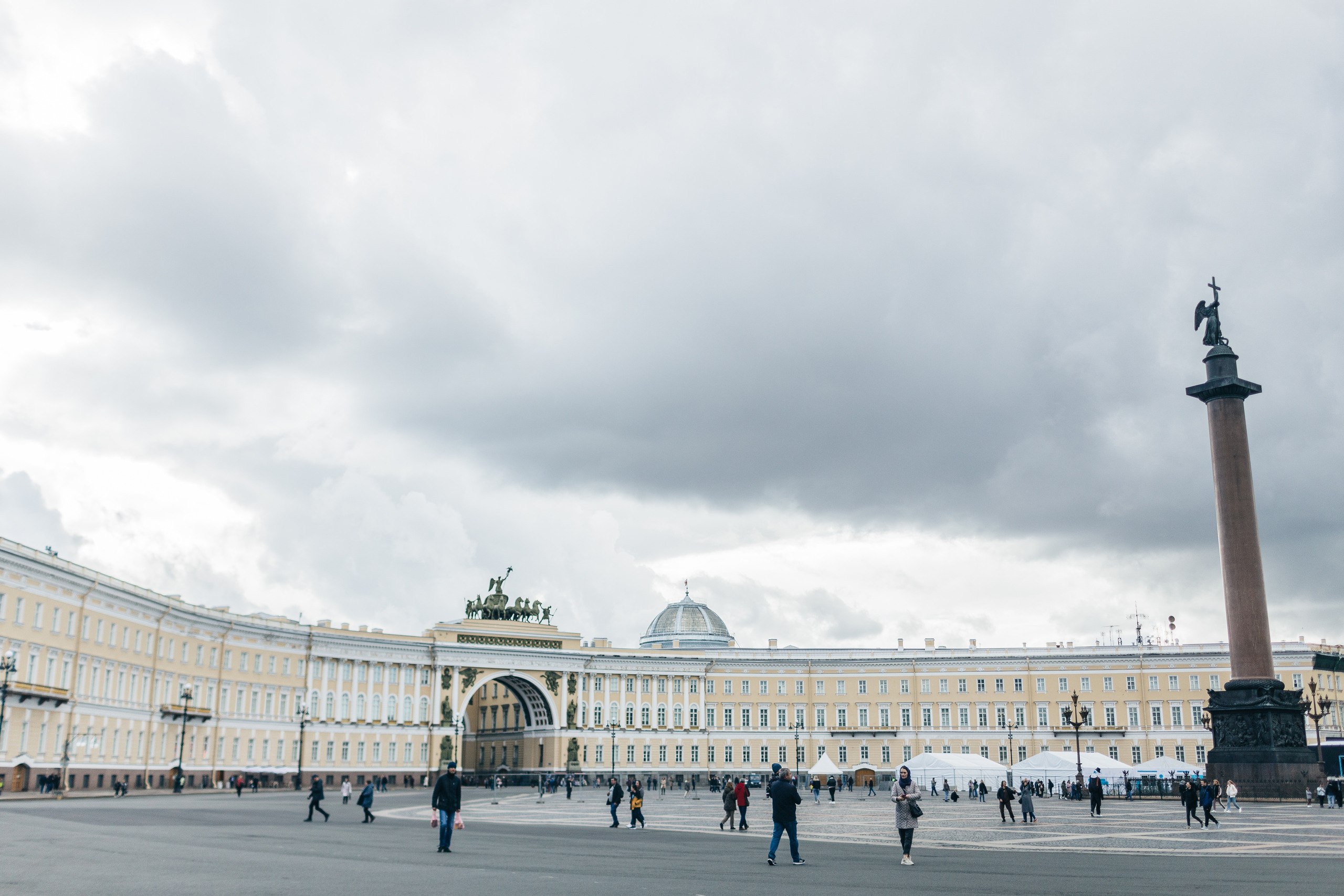 Поэтический вечер в Петербурге. Портфолио свадебного фотографа. Роман Каргаполов