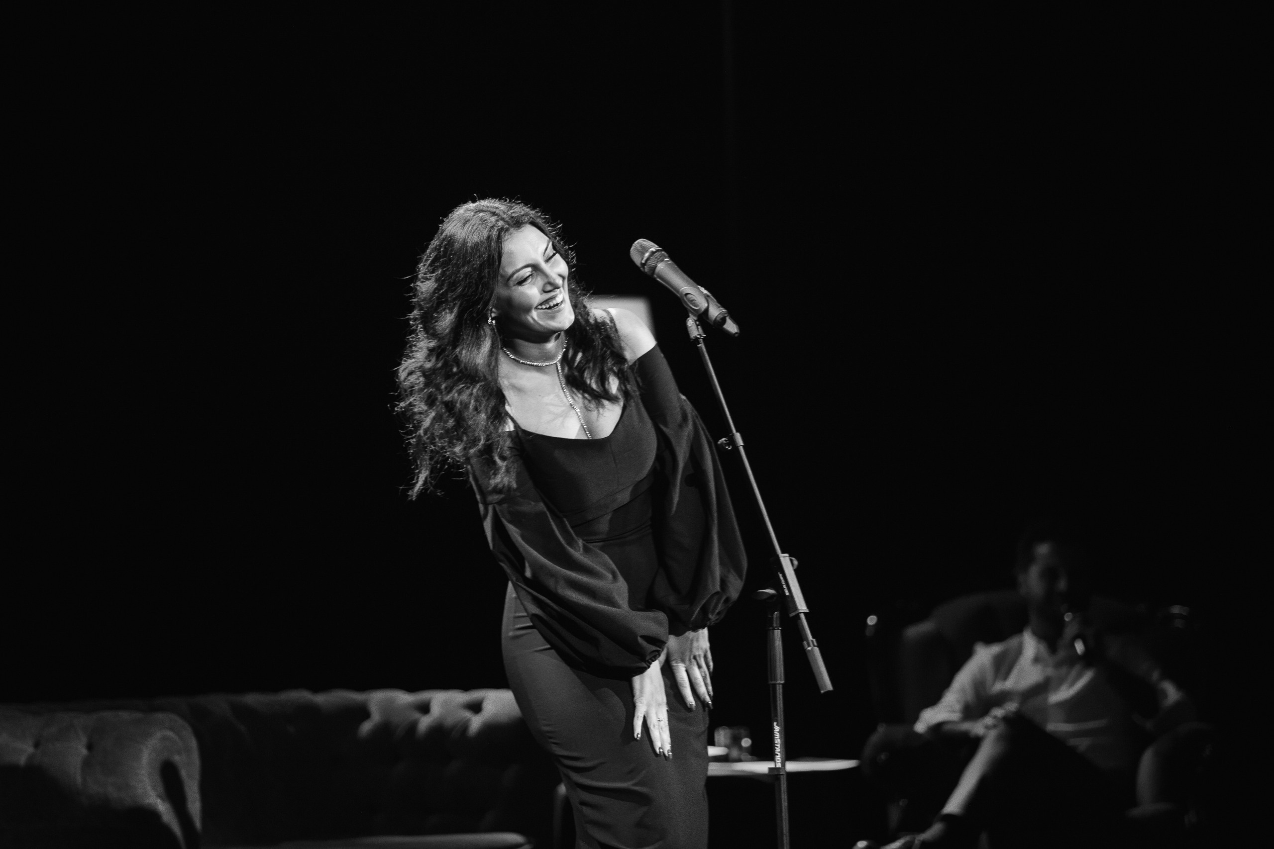 Поэтический вечер в Петербурге. Портфолио свадебного фотографа. Роман Каргаполов