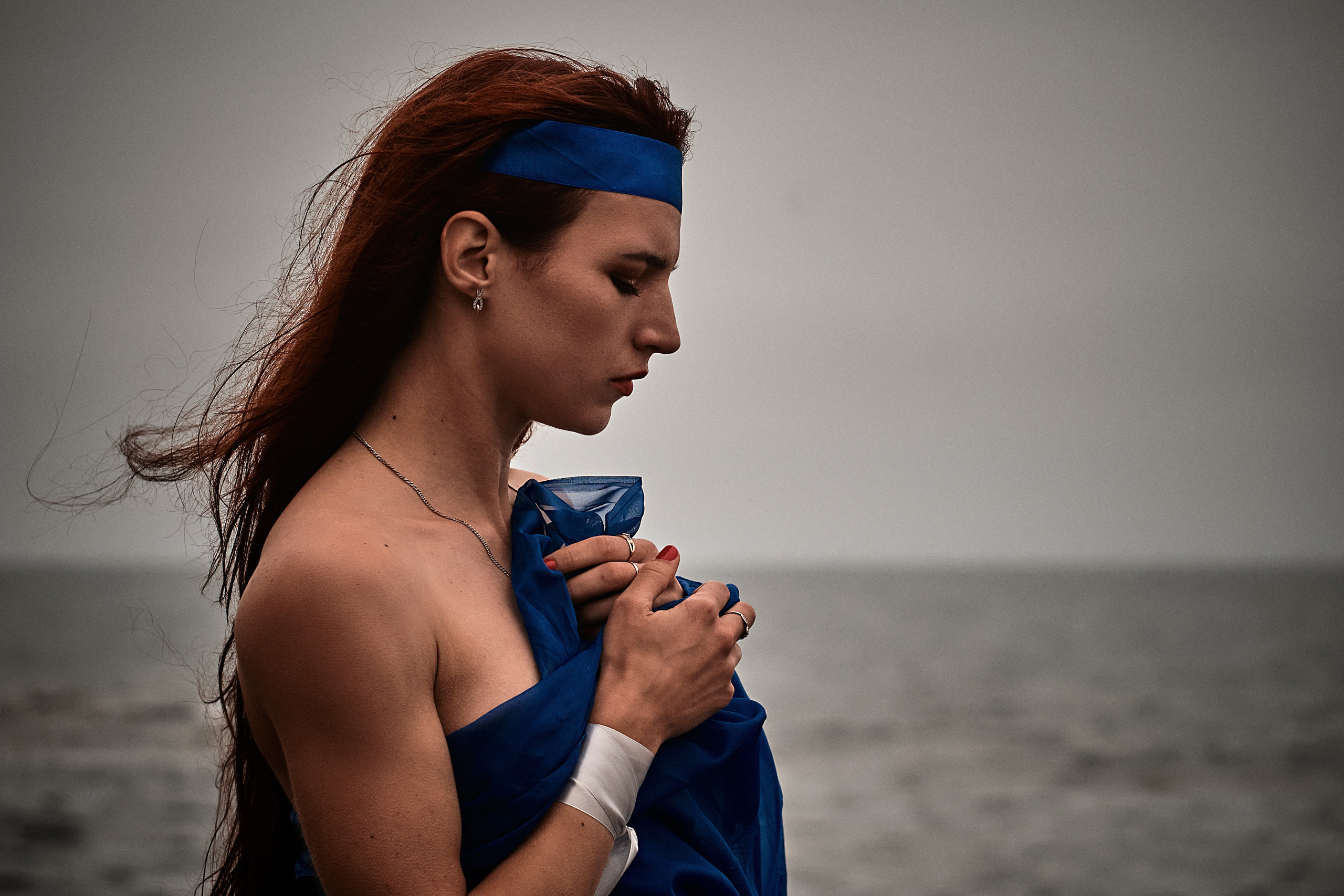 Фотосессии с цветным тюлем Санкт-Петербург. Фотограф портретный архитектурный лавстори будуар Санкт-Петербург Виктор Иванов