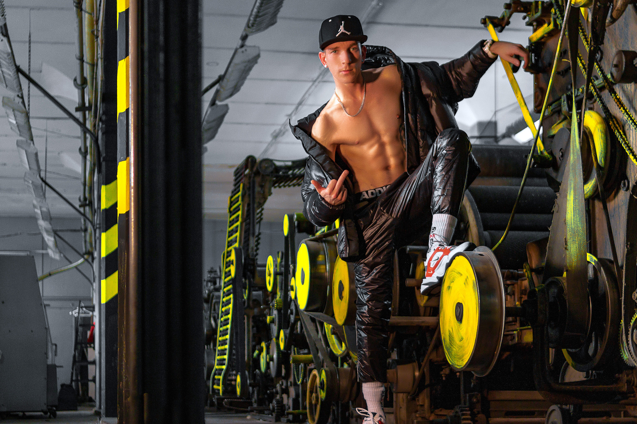 EUGENE X FACTORY. ANDY KIN Мужской и ню-фотограф в Москве