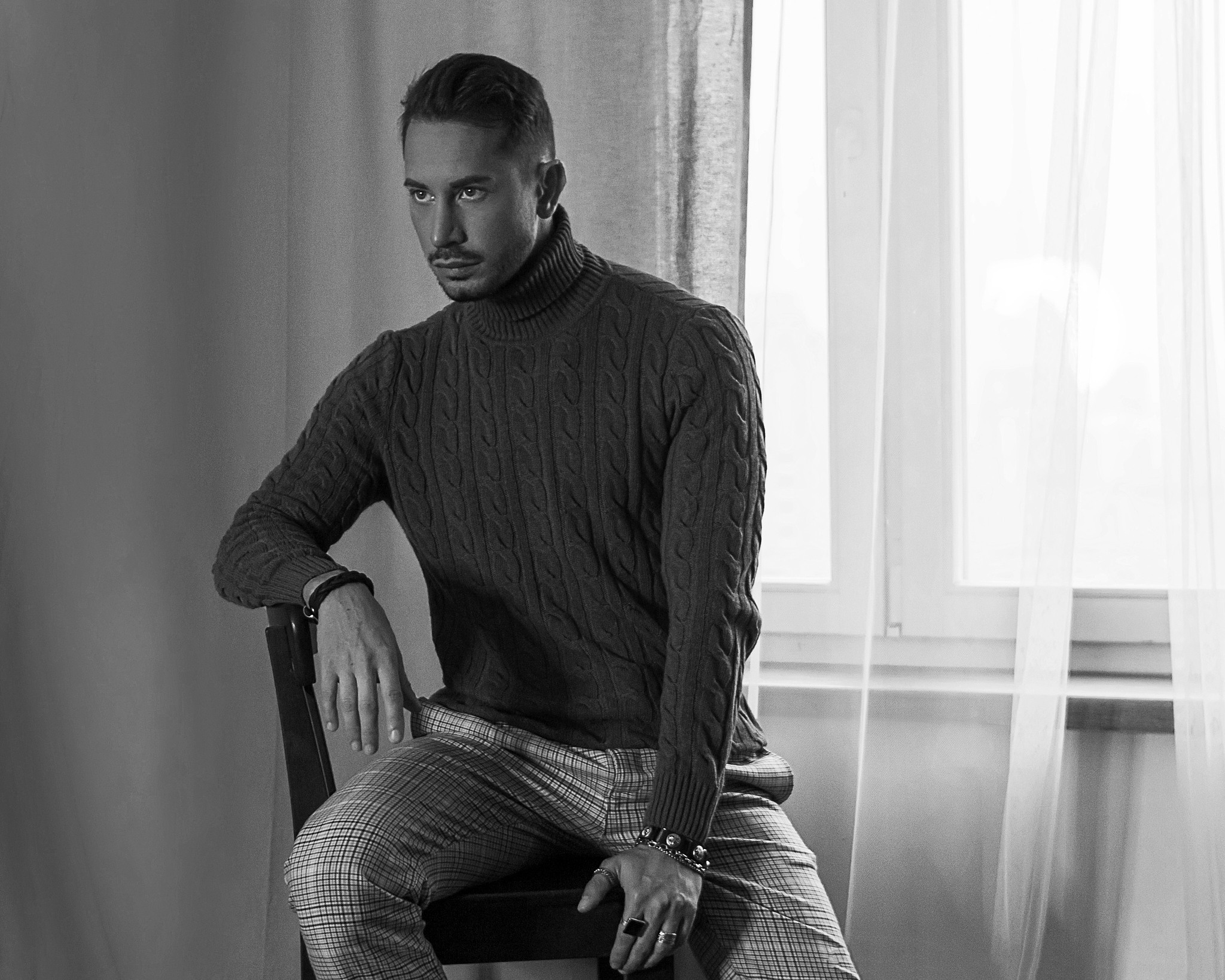 ALEXANDER. ANDY KIN Мужской и ню-фотограф в Москве