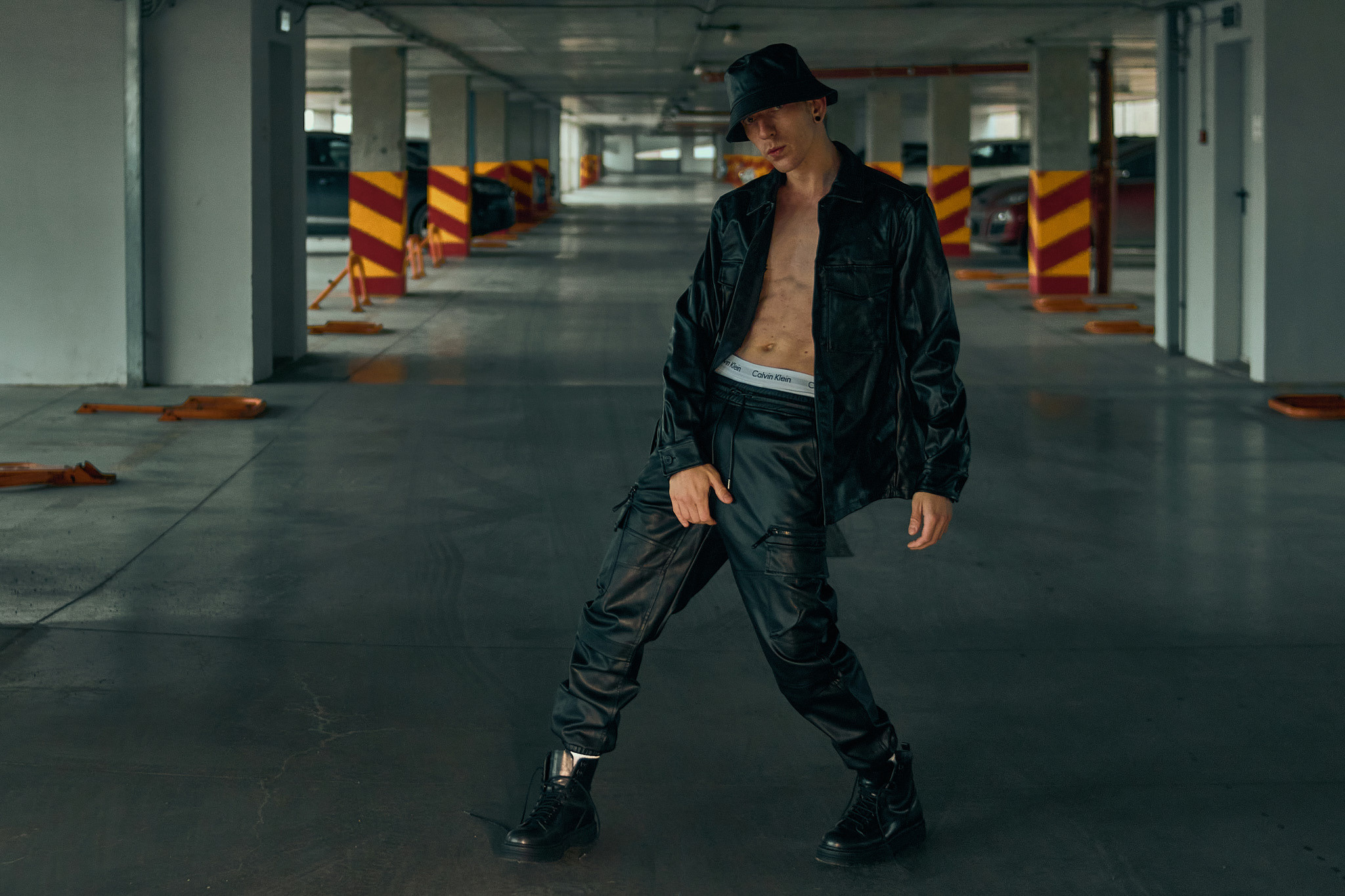 EUGEN X FLACON. ANDY KIN Мужской и ню-фотограф в Москве