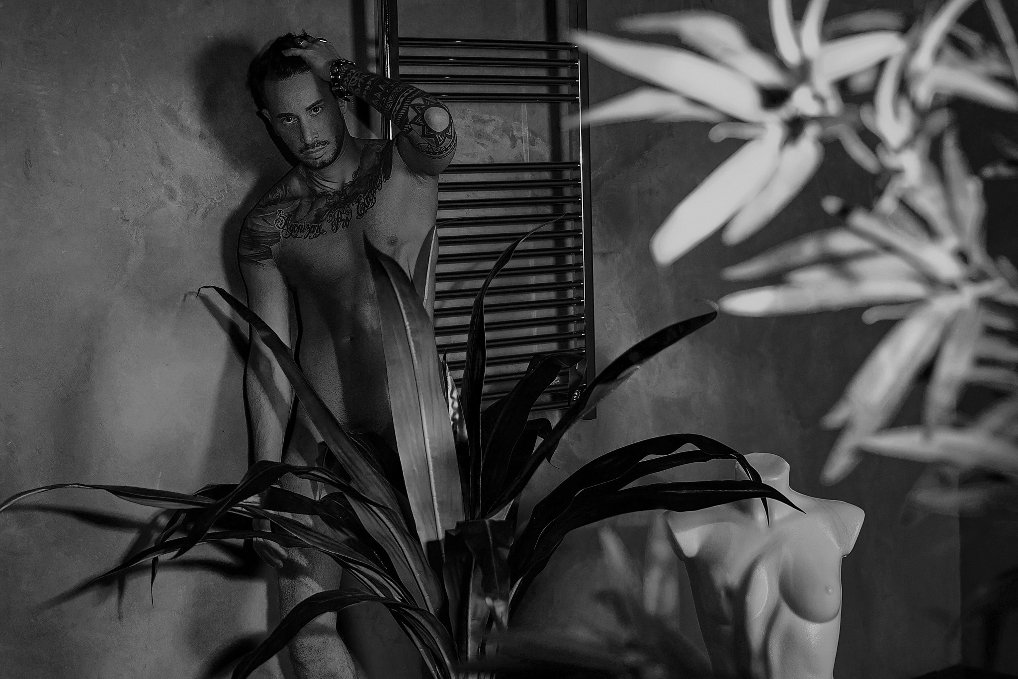 LOFT & bar. ANDY KIN Мужской и ню-фотограф в Москве