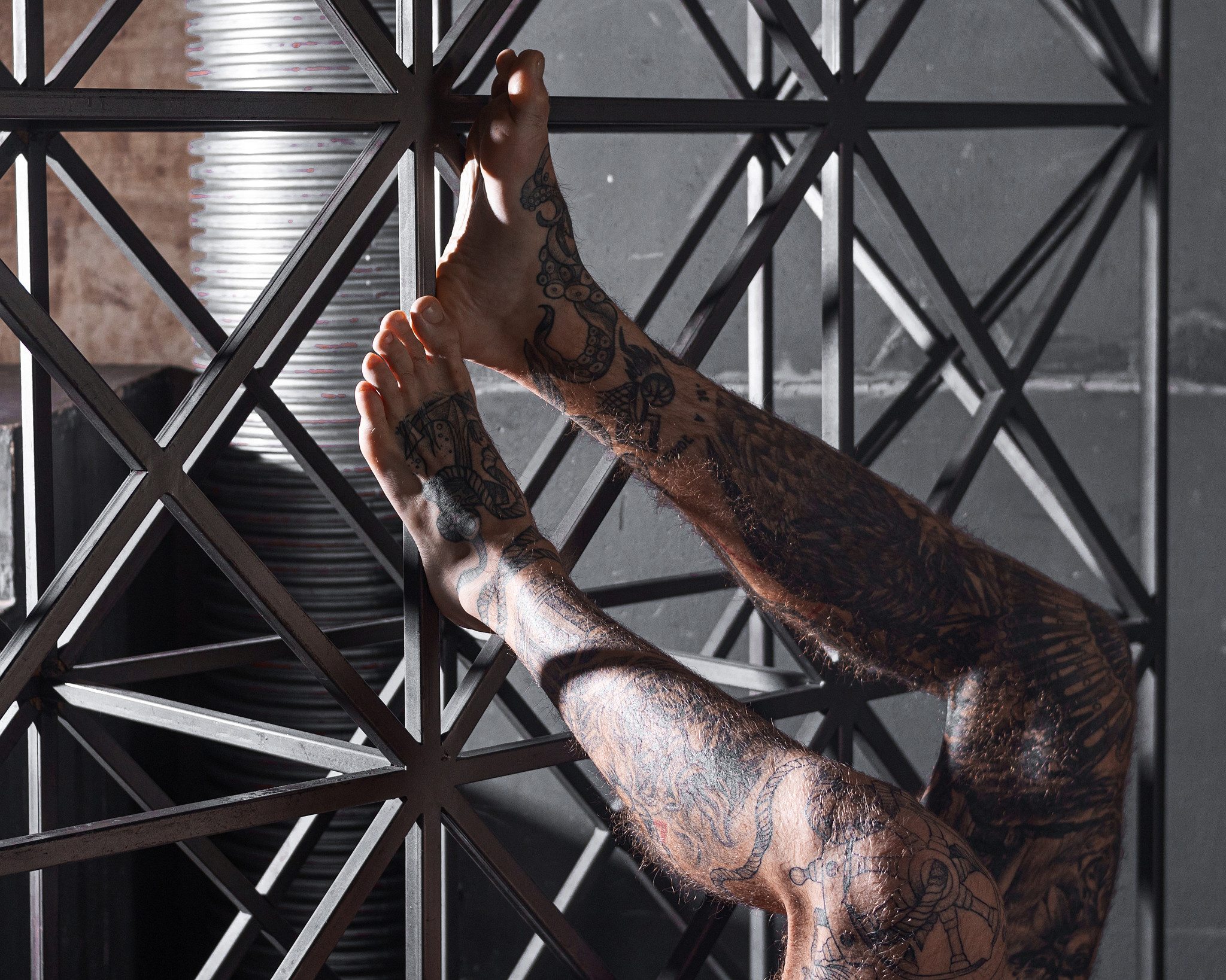 FACTORY. ANDY KIN Мужской и ню-фотограф в Москве