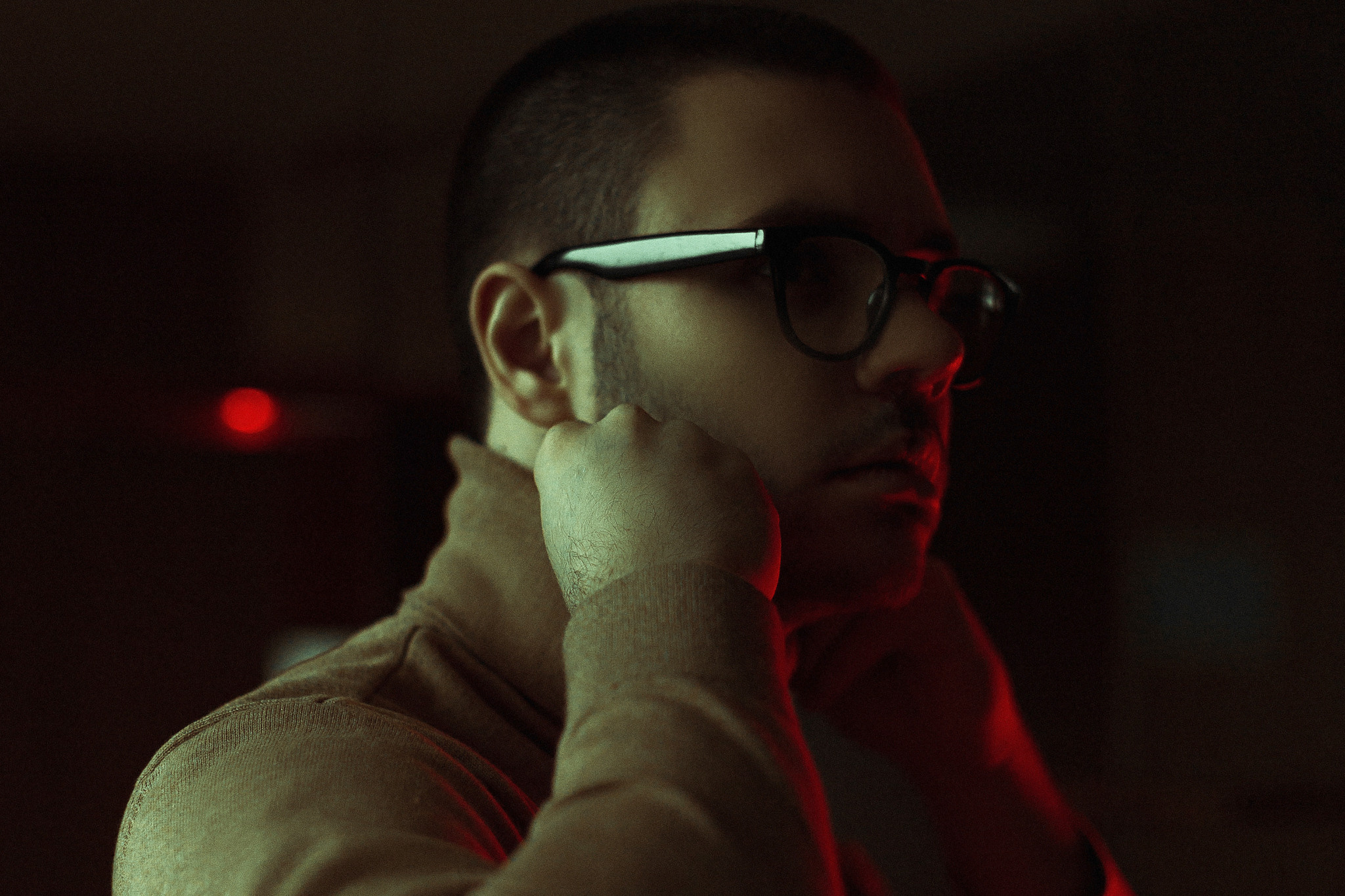 ANTON X ARTHOUSE. ANDY KIN Мужской и ню-фотограф в Москве