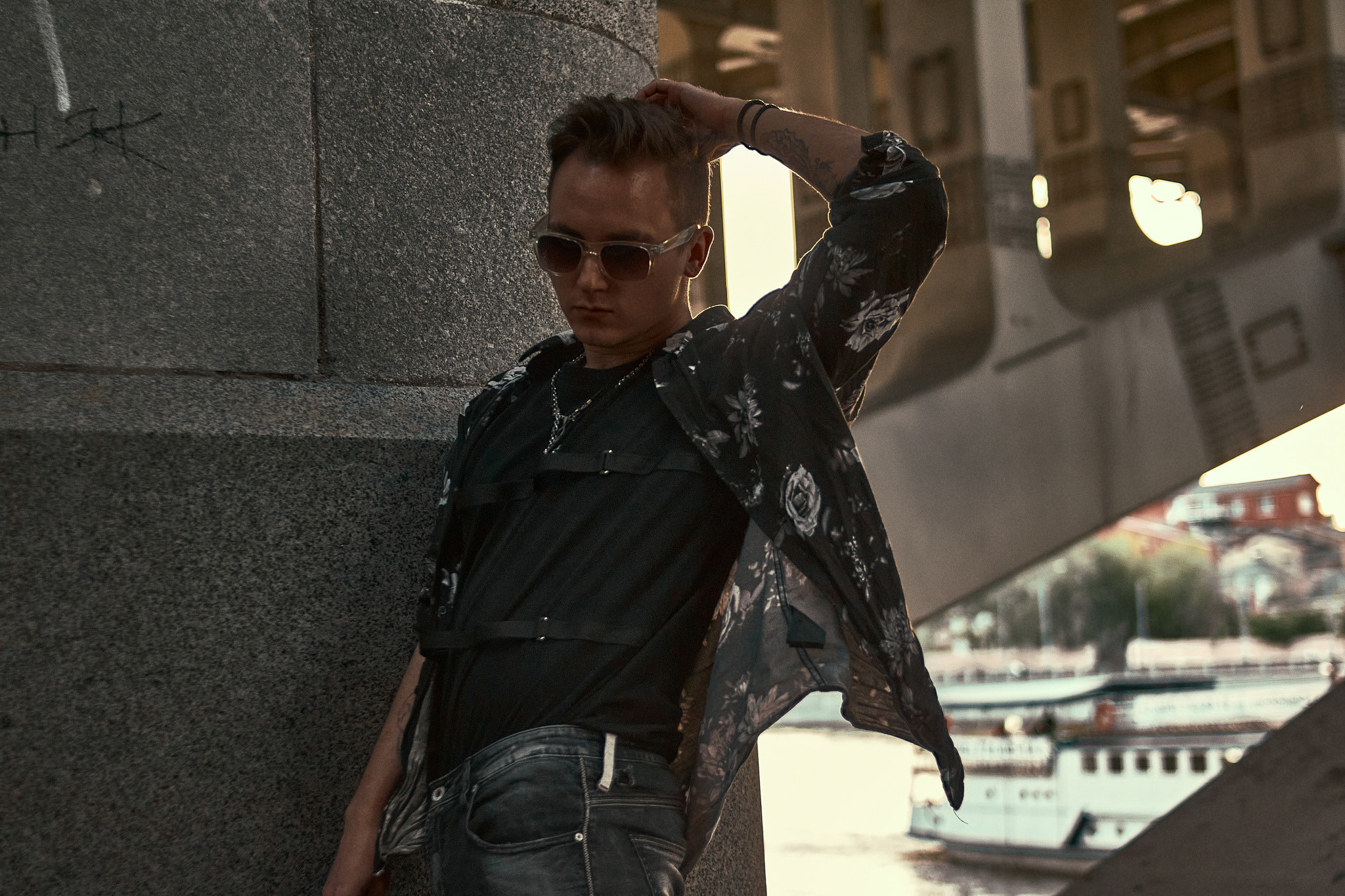 MISHA X PARK. ANDY KIN Мужской и ню-фотограф в Москве