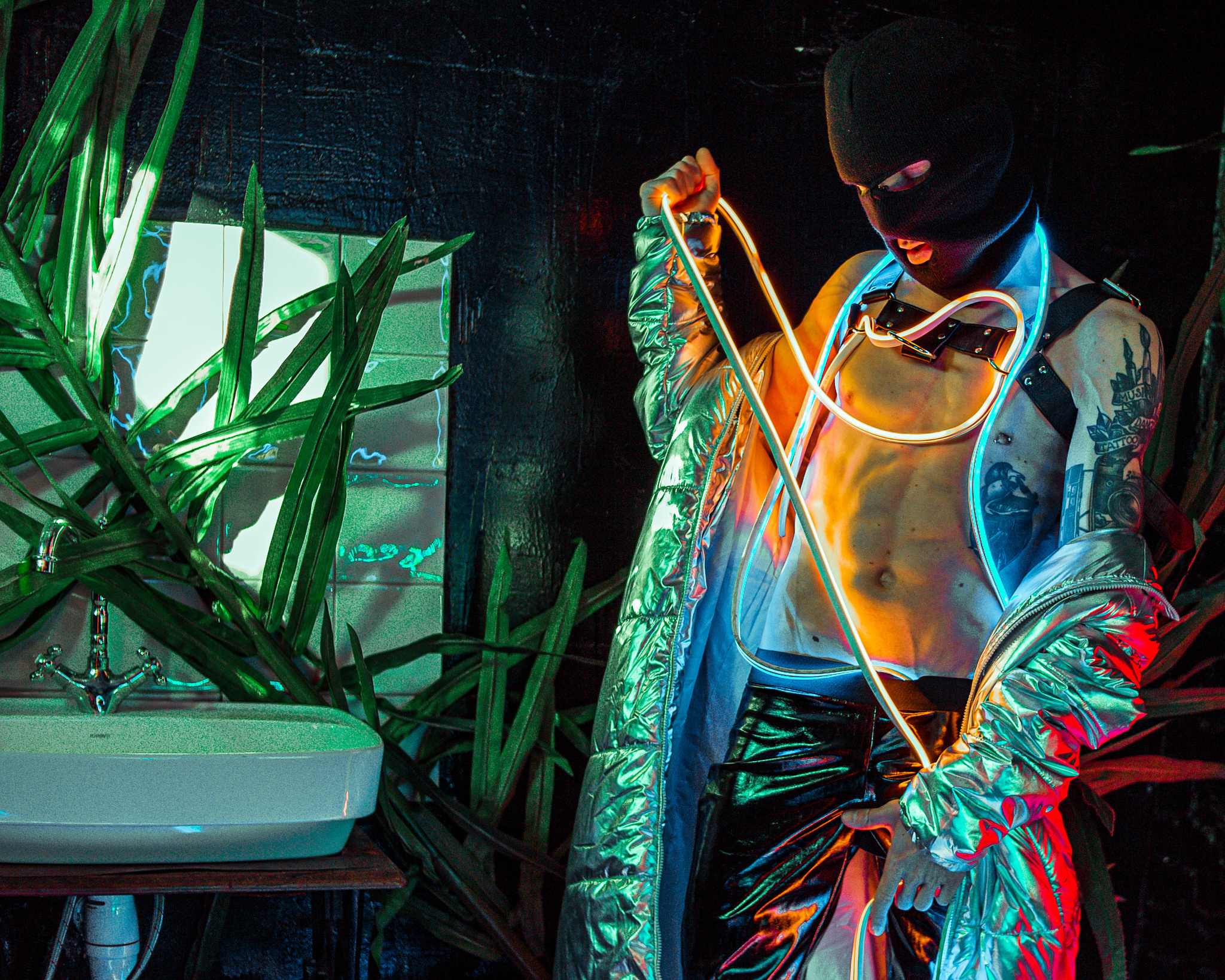 EUGENE X NEON 2. ANDY KIN Мужской и ню-фотограф в Москве