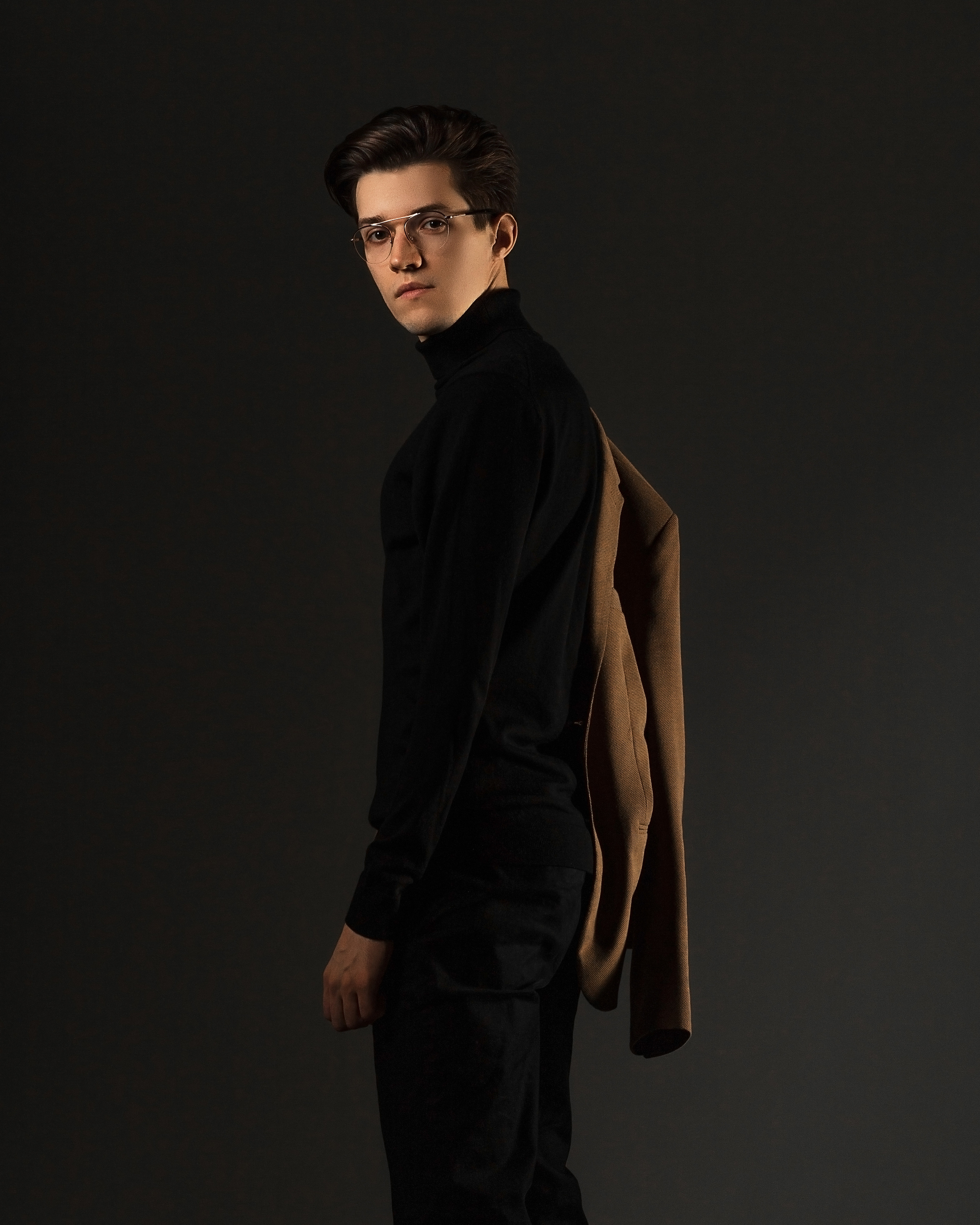 MAX. ANDY KIN Мужской и ню-фотограф в Москве