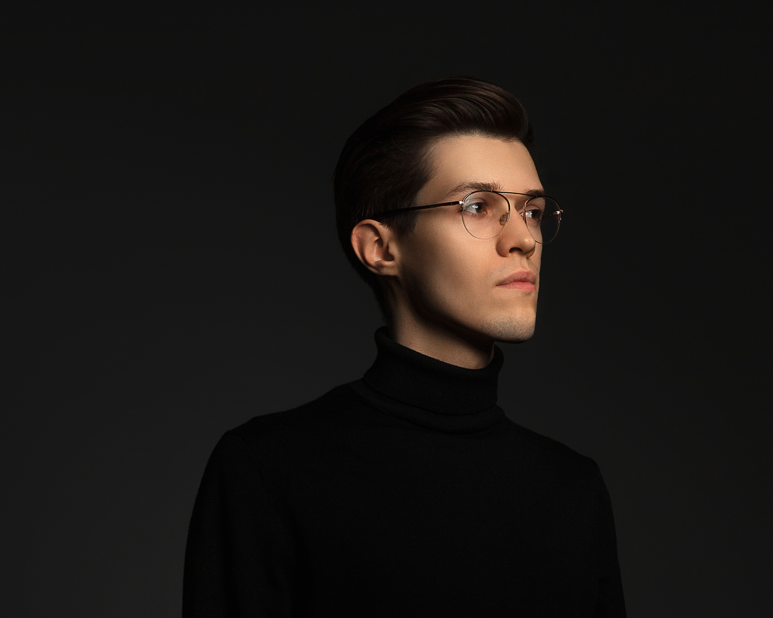 MAX. ANDY KIN Мужской и ню-фотограф в Москве