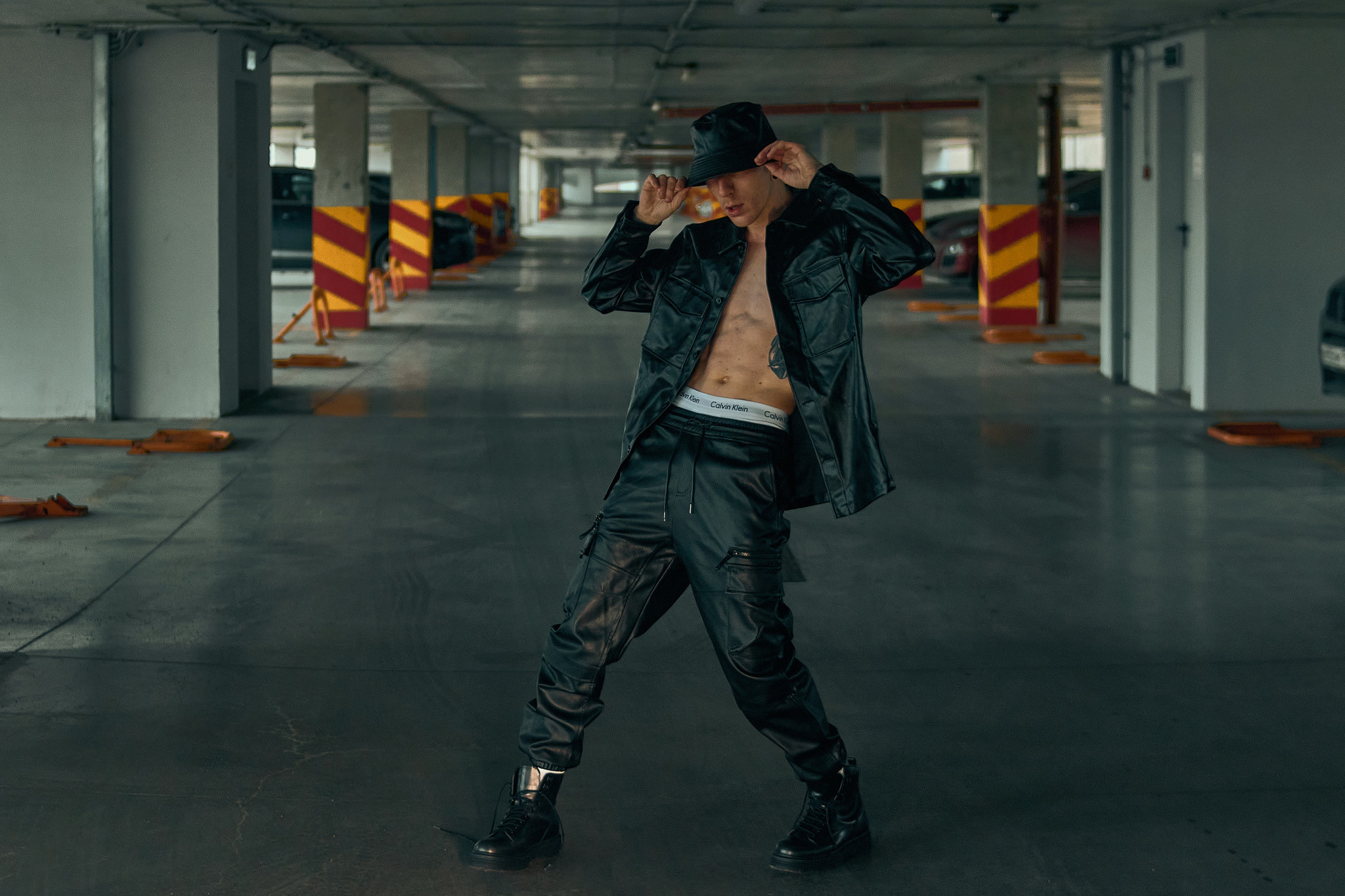 EUGEN X FLACON. ANDY KIN Мужской и ню-фотограф в Москве