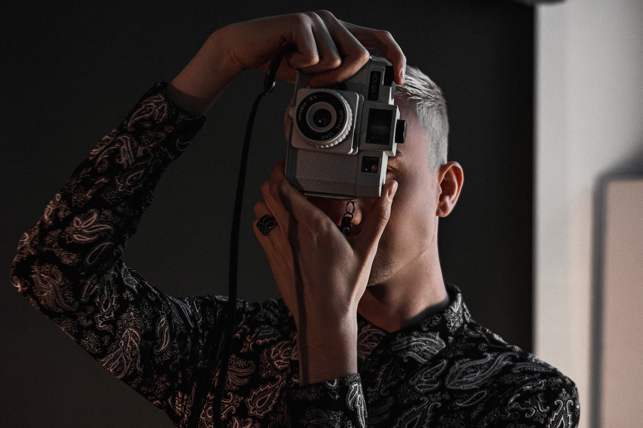 ARTEM. ANDY KIN Мужской и ню-фотограф в Москве