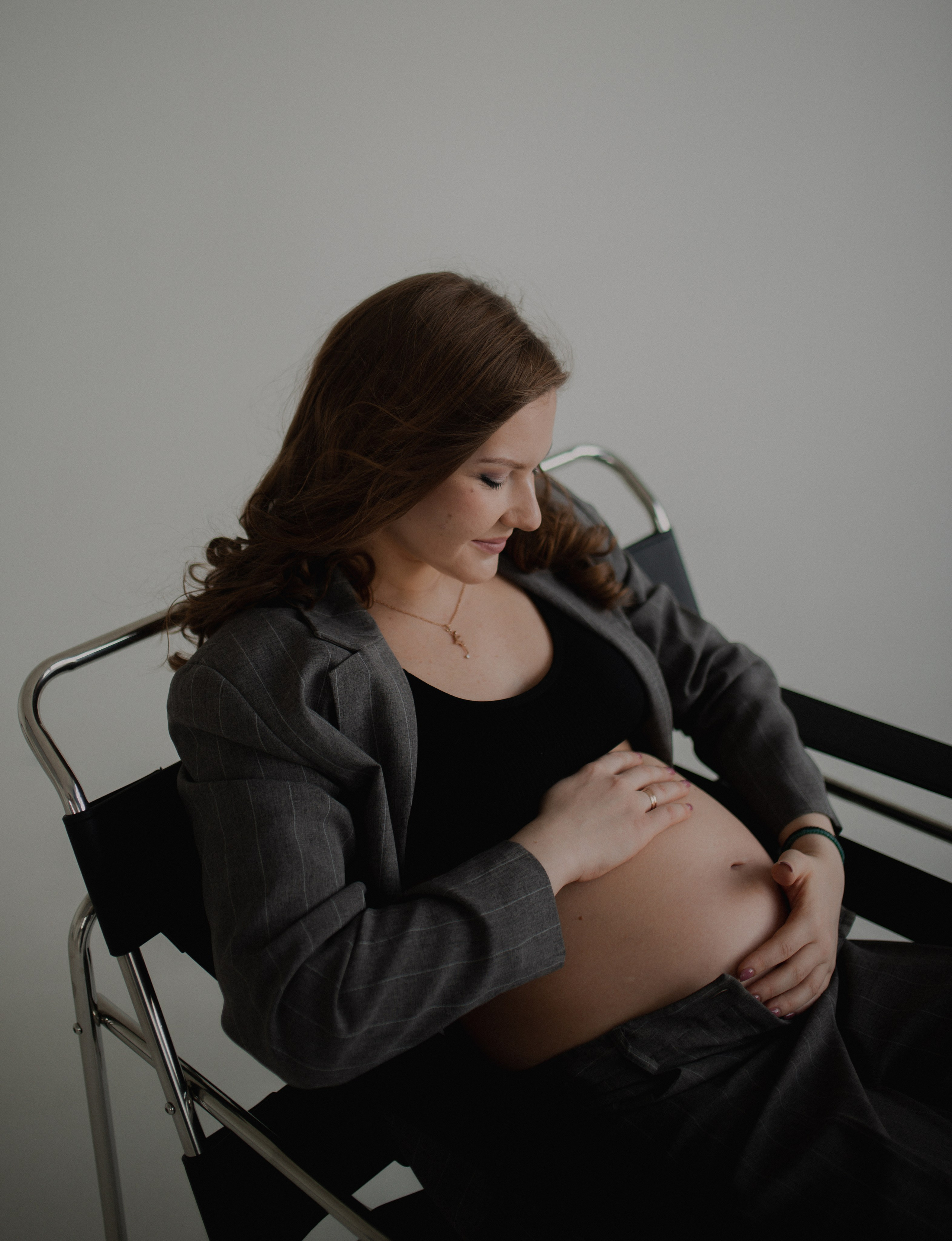 Фотосессия беременности в студии Бутово. Семейная фотосессия Бутово Москва фотограф Алина Морщагина