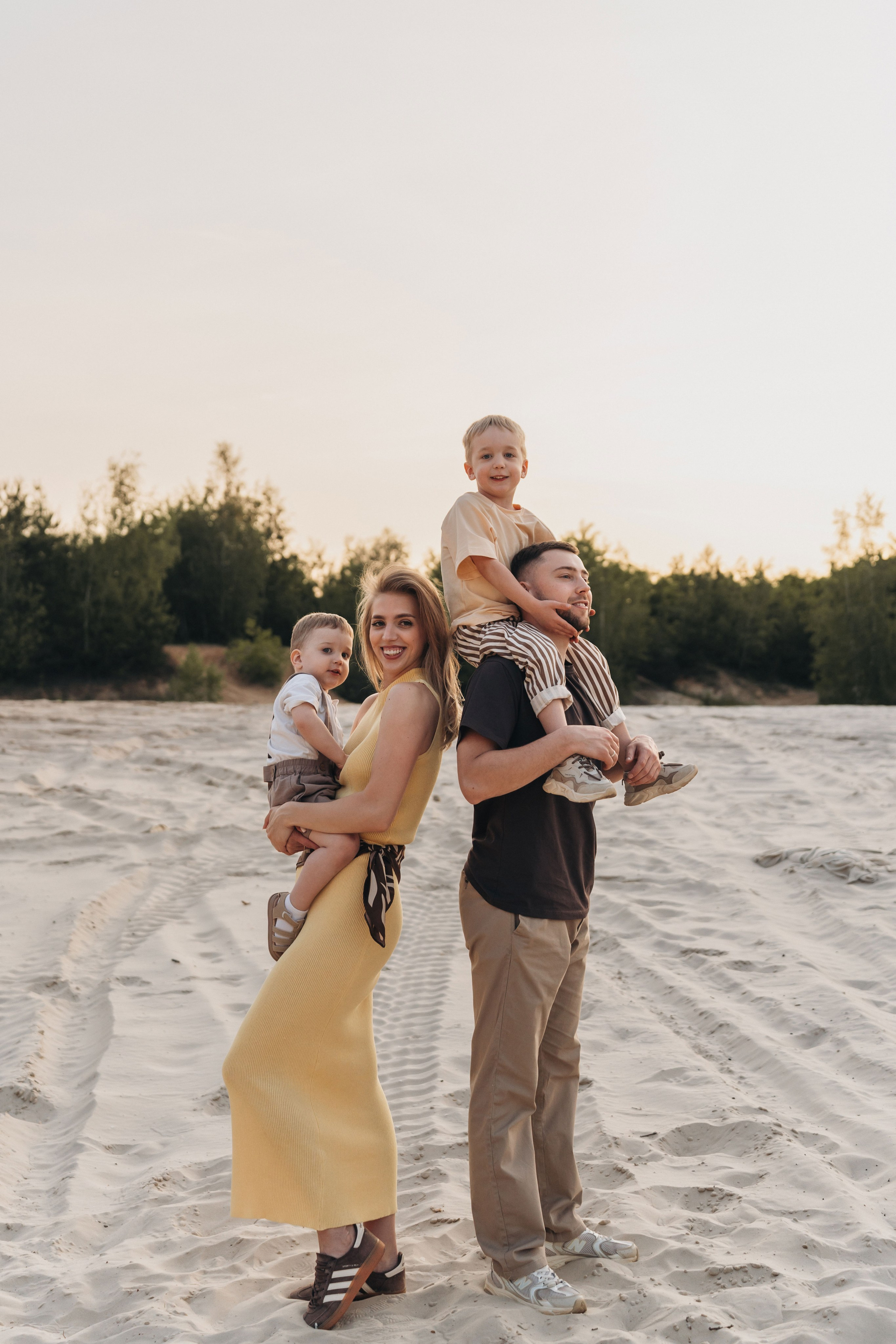 На карьере. Ваш фотограф Вика Артемова