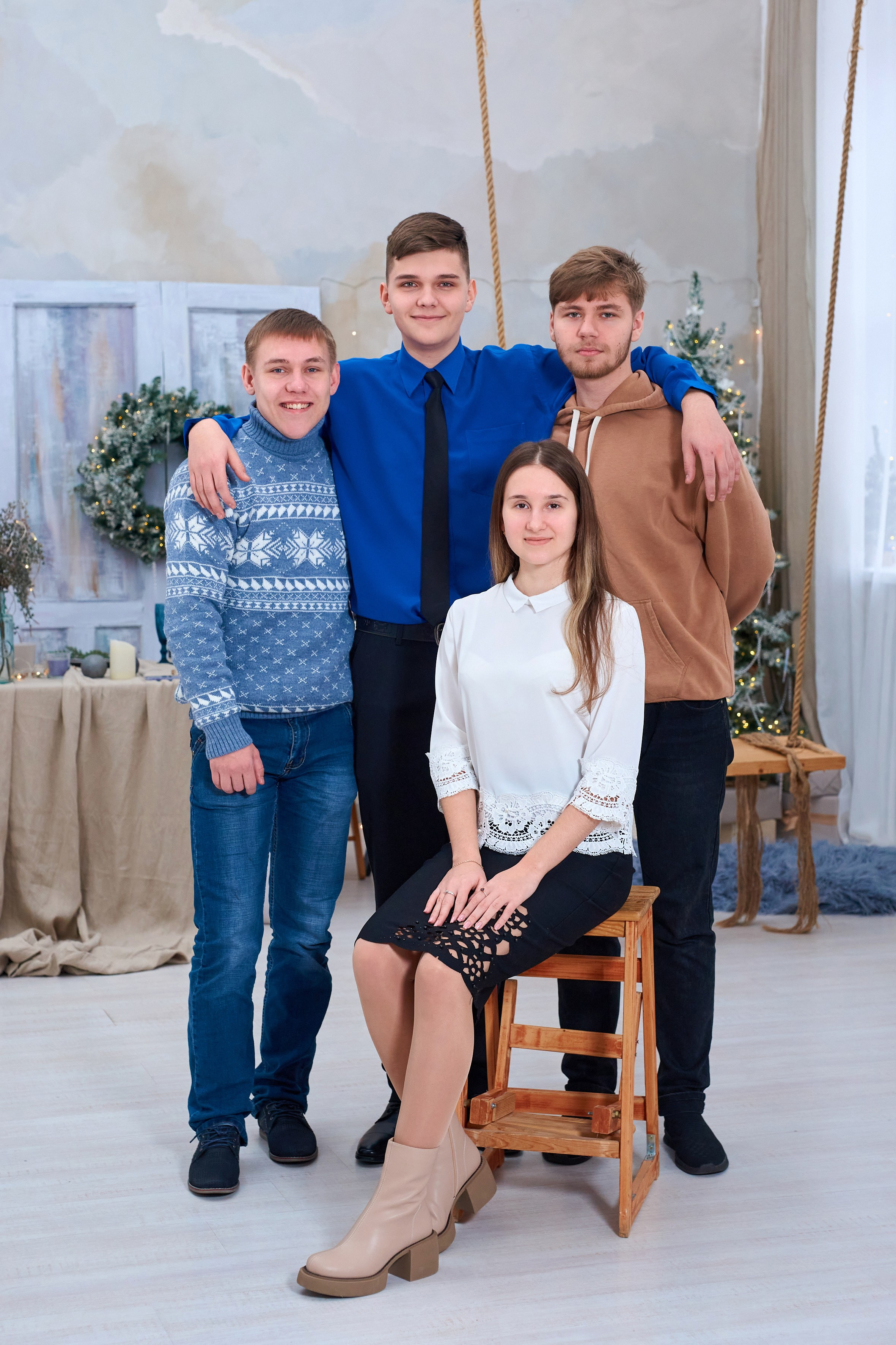 Студийная съёмка. 11 класс. Зима. Childrenfoto.ru