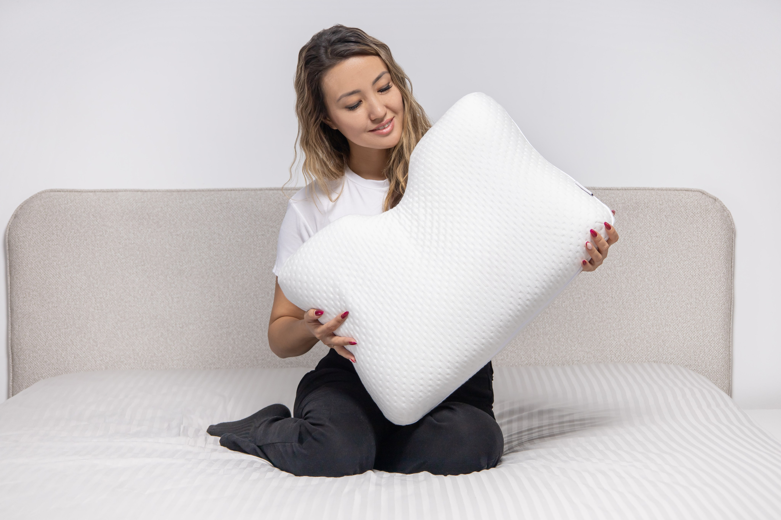 Предметная фотосъемка в интерьере Астана. Рекламный фуд фотограф и видеограф в Астане Алина Лысенко