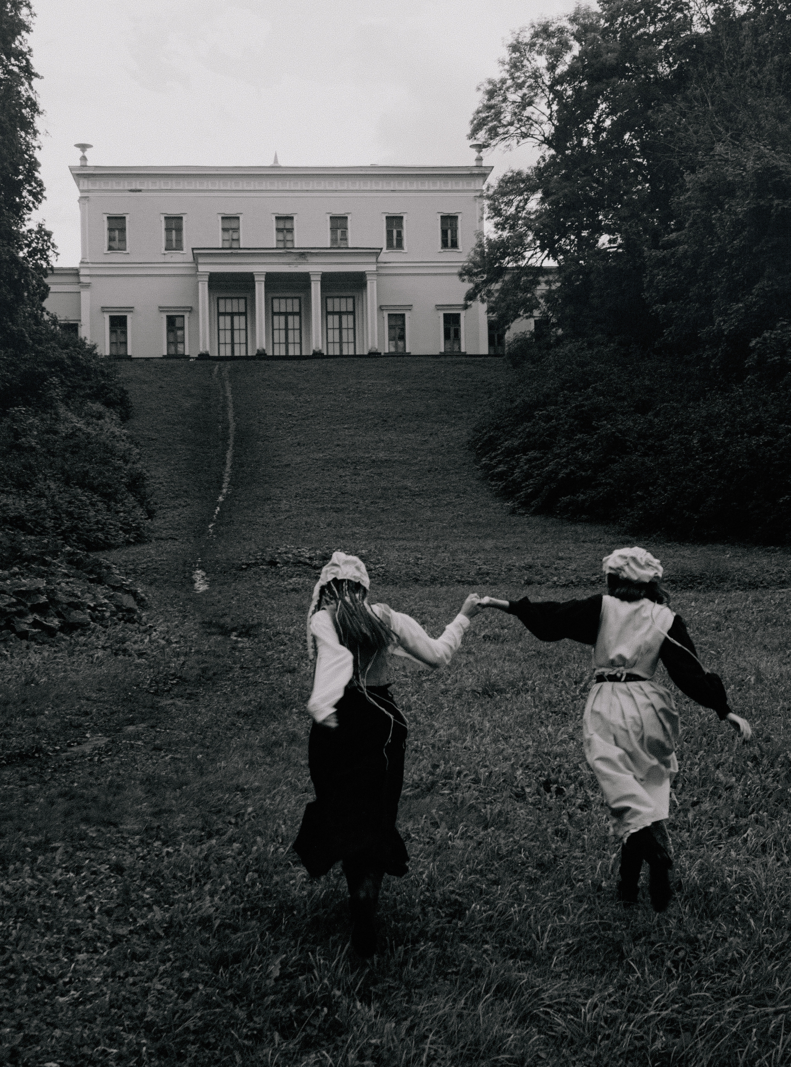 Bonds. Фотограф и Стилист в Санкт-Петербурге Алеся Хомиченок и Игорь Гарин