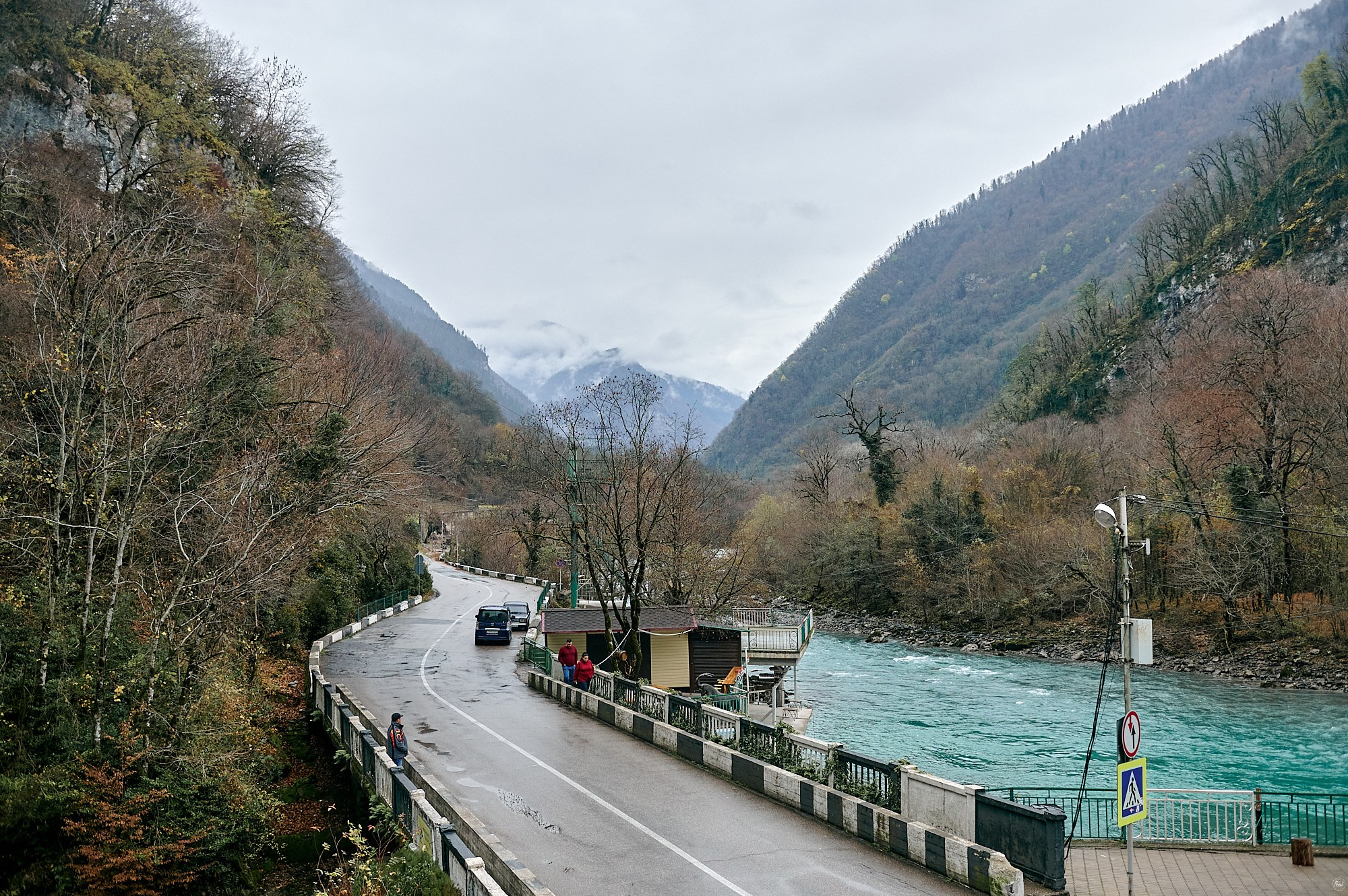 Озеро Рица, Абхазия. Декабрь 2024. Фотографии отовсюду и обо всем