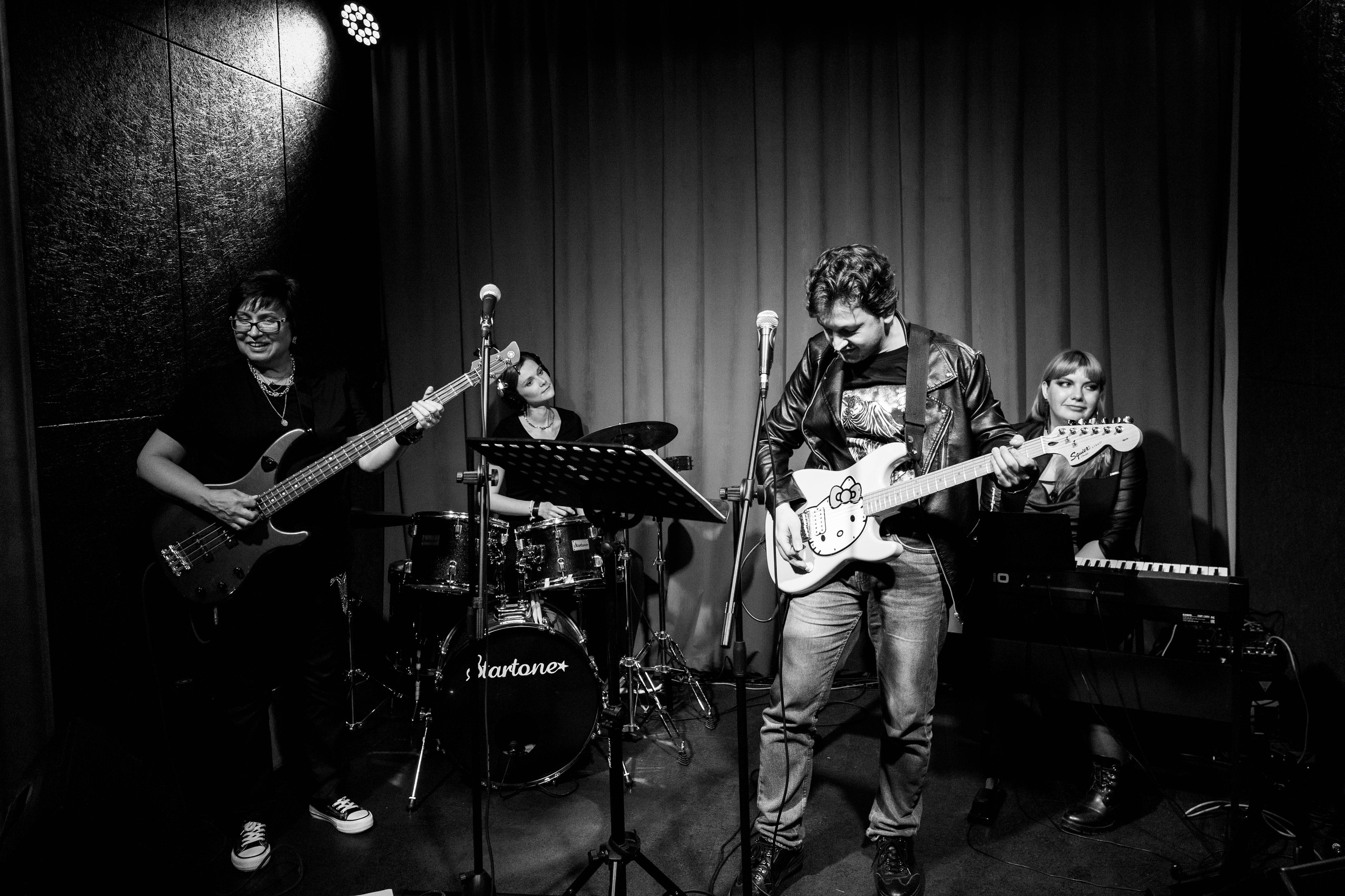 Караоке-бар «Опера». Фотограф Екатеринбург Яна Язовская