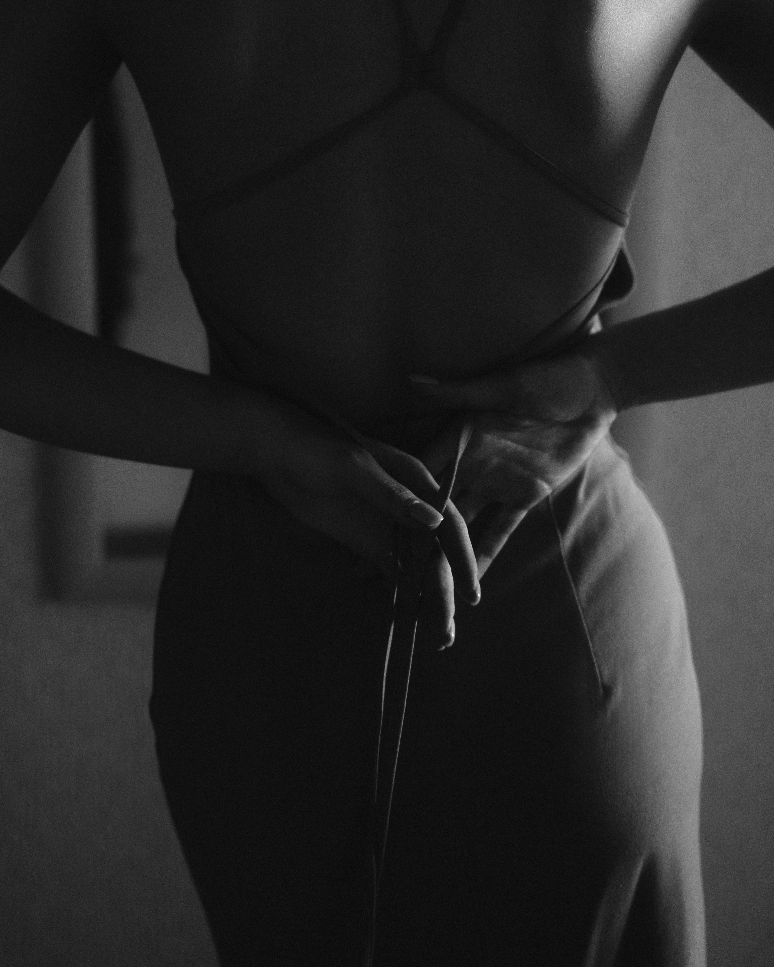 Home Photoshoot with Polina in Black and White — Anton Avanzato