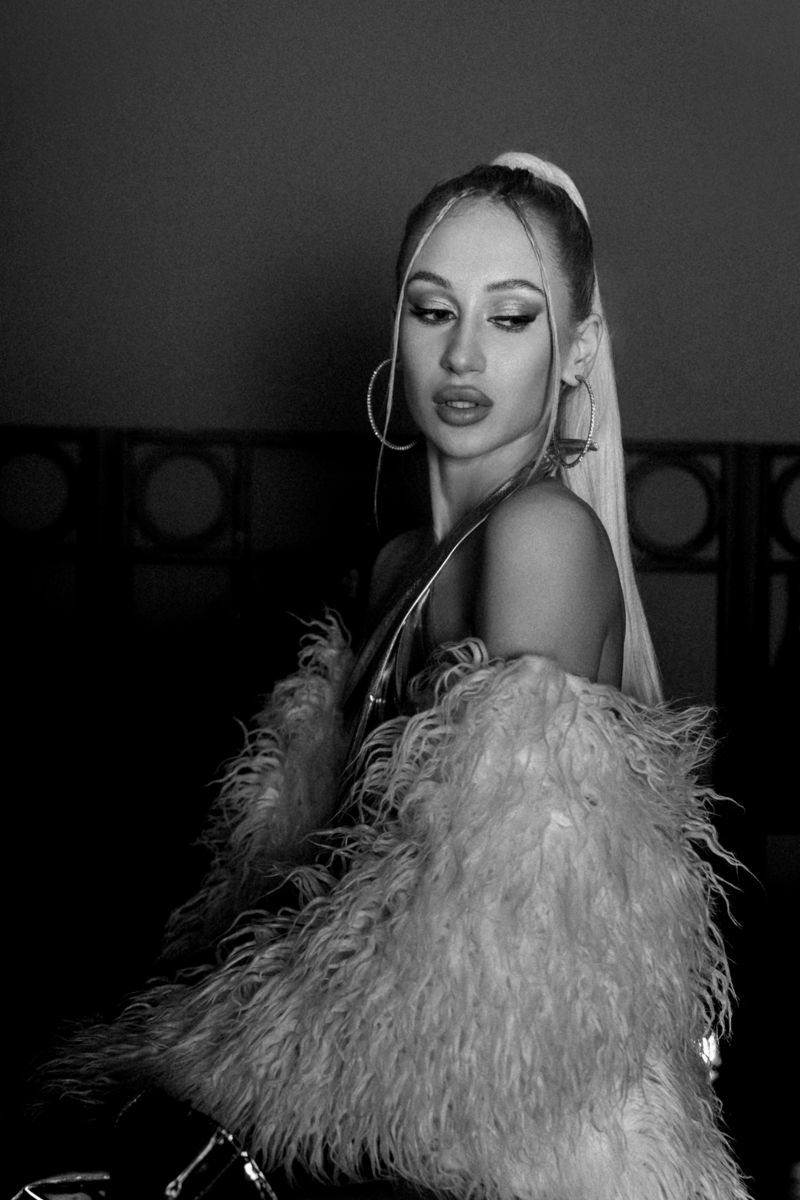 На барной стойке. Женский фотограф Москва, Лобня