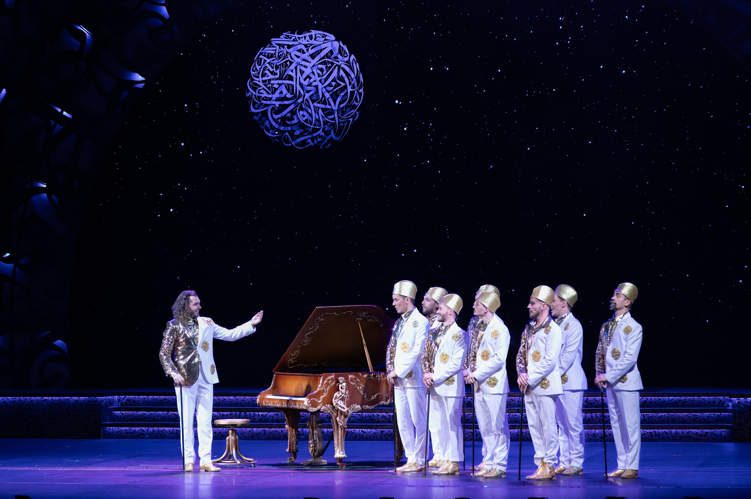 Бродвей Москва: Последняя Сказка. Сайт фотографа Сергея Абрамова