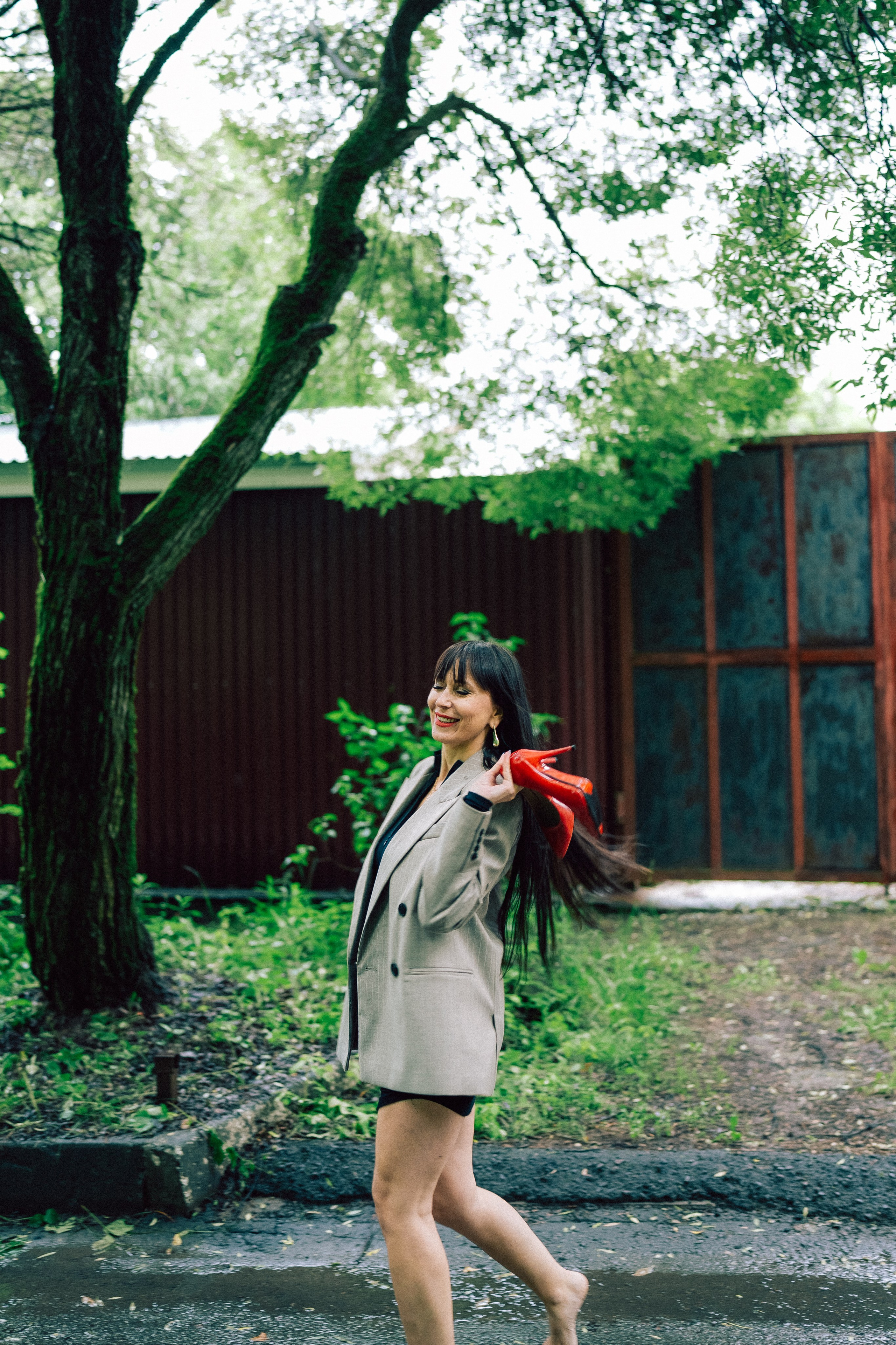 Галина (прогулка под дождём). Фотограф в Москве