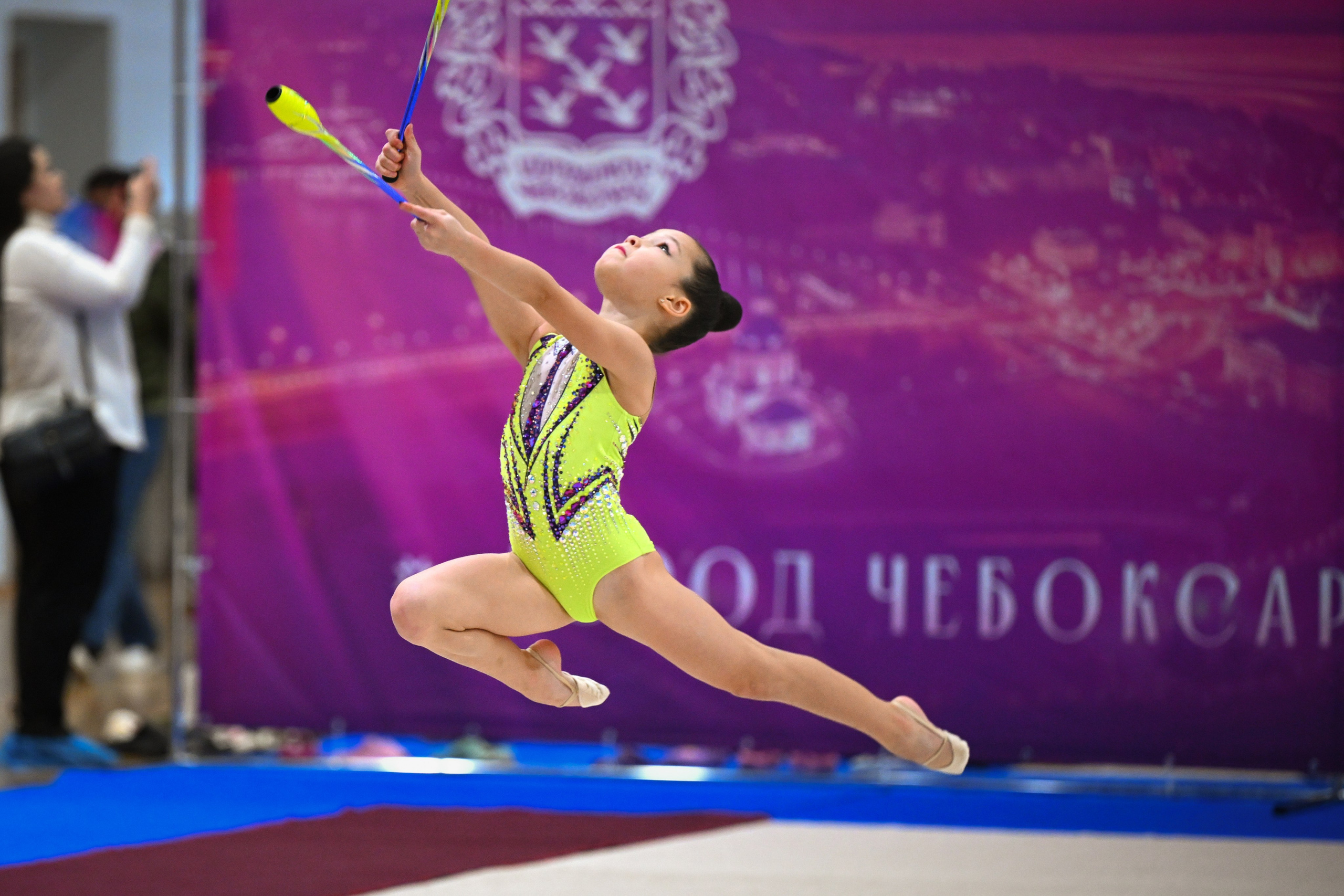 Чемпионат и Первенство города Чебоксары по художественной гимнастике. ФОТОВИДЕОСПОРТ. Фото видео услуги на соревнованиях по художественной гимнастике. Видеотрансляция соревнований. Москва, ЦФО, ПФО