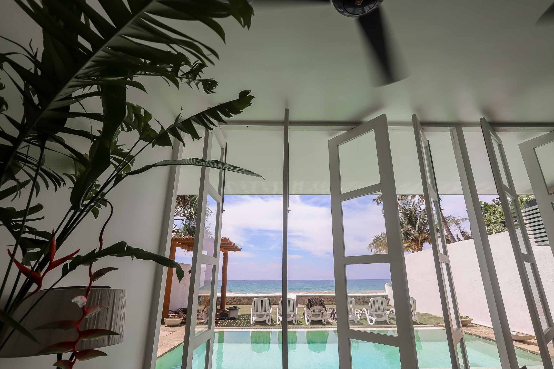 Отель пляж Хабарадува. Фотограф на Шри-Ланке