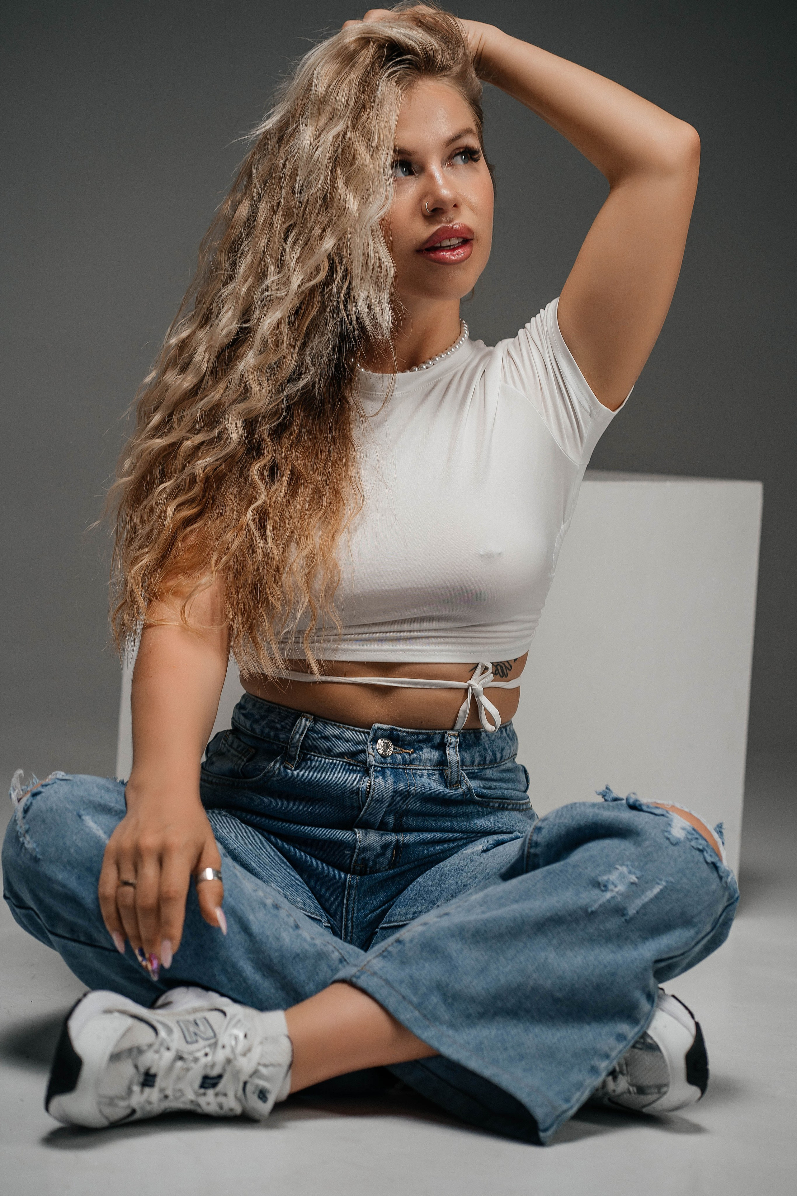 Студийный минимализм. Виктория Алпеева — фотограф по любви