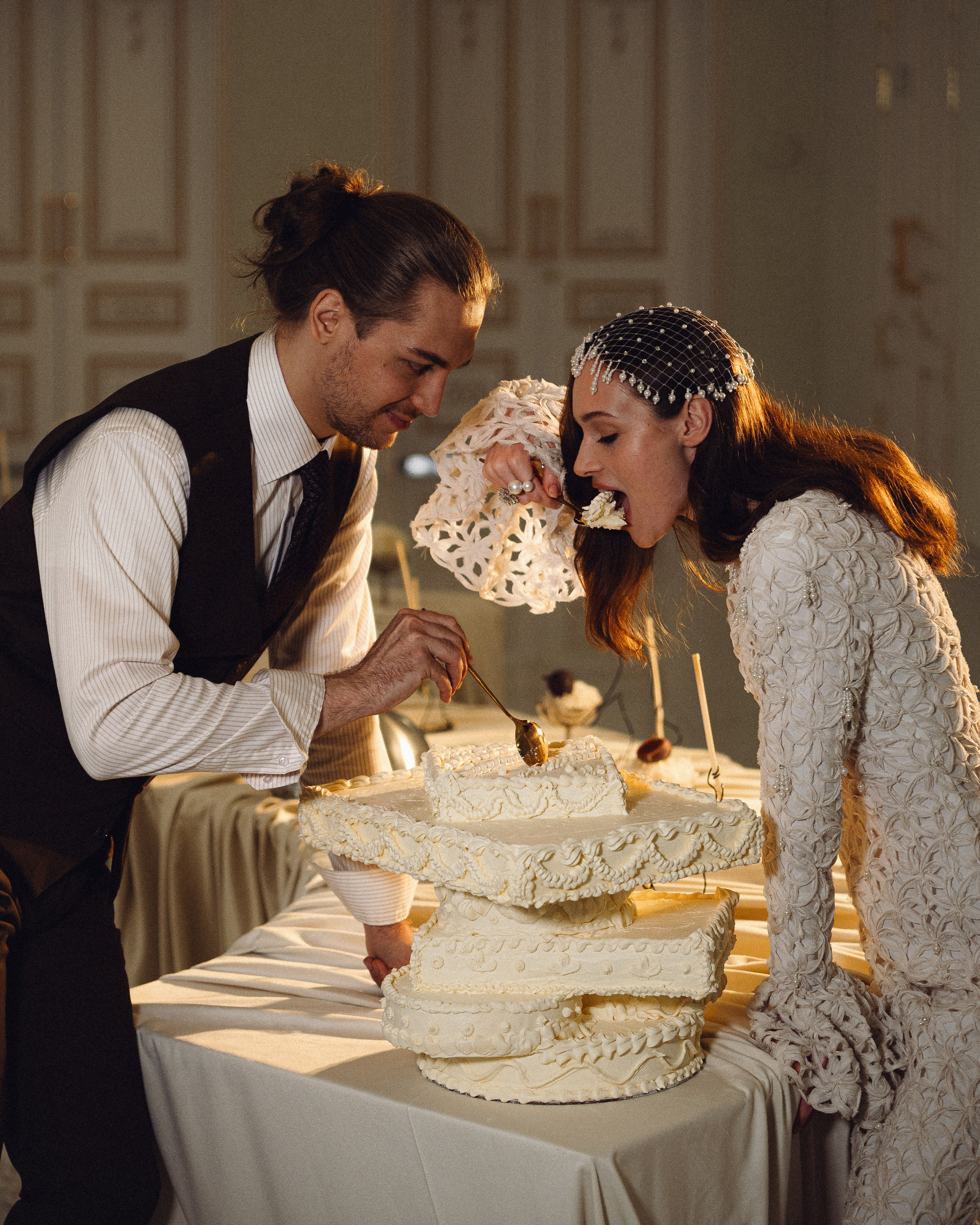 Свадебная история во дворце культуры с собаками