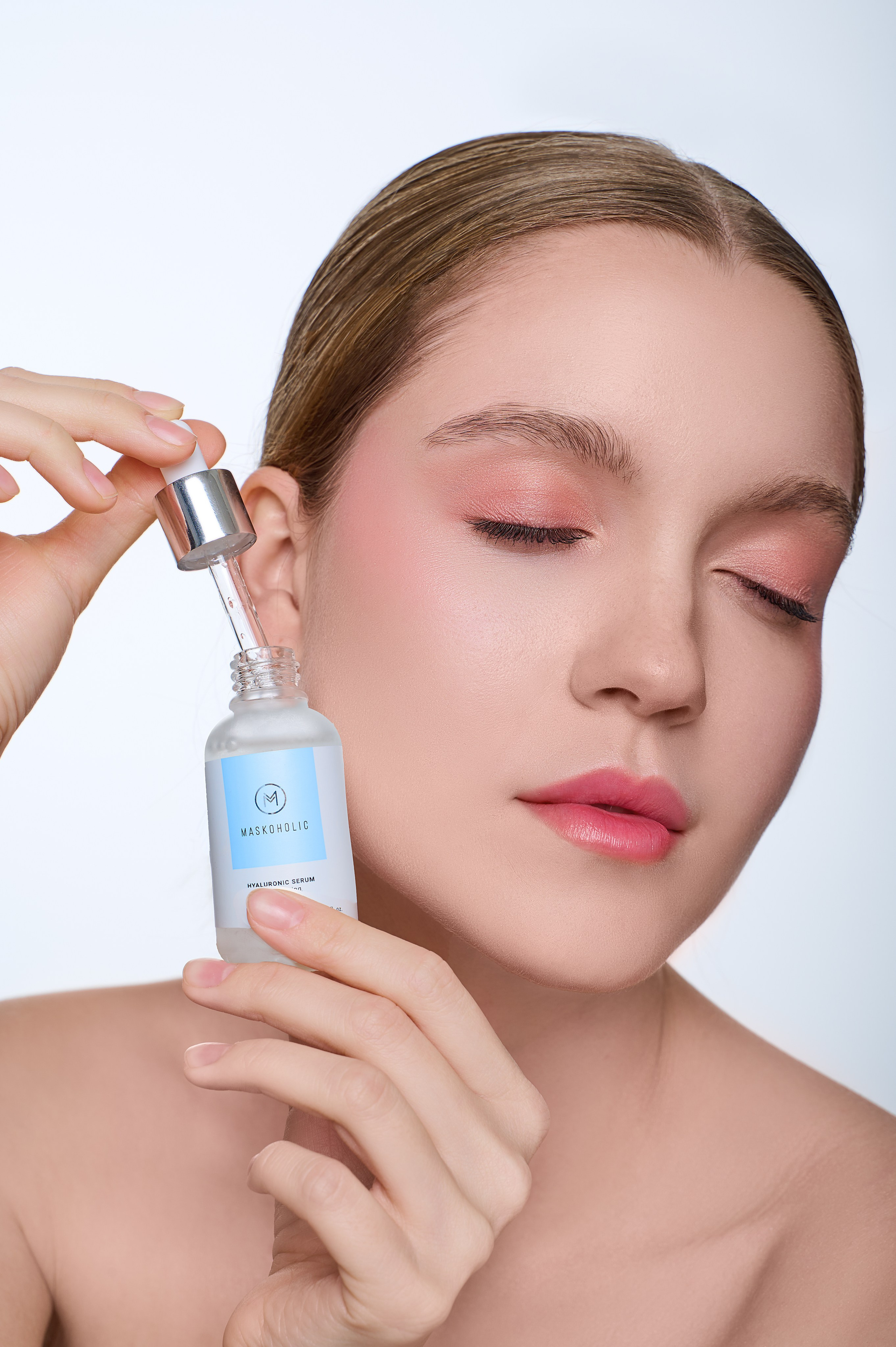 фотосессия для бренда косметики, съемка брендов, съемка каталога, съемка для маркетплейсов, фотограф Минск, фотограф Беларусь, съемка для брендов, косметика Минск, съемка продукта, фотографии продукта, фотографии косметического бренда, косметический бренд, модель для бьюти съемки, бьюти съемка, фотосессия Беларусь, ретушь, бьюти ретушь, ретушер Минск. 