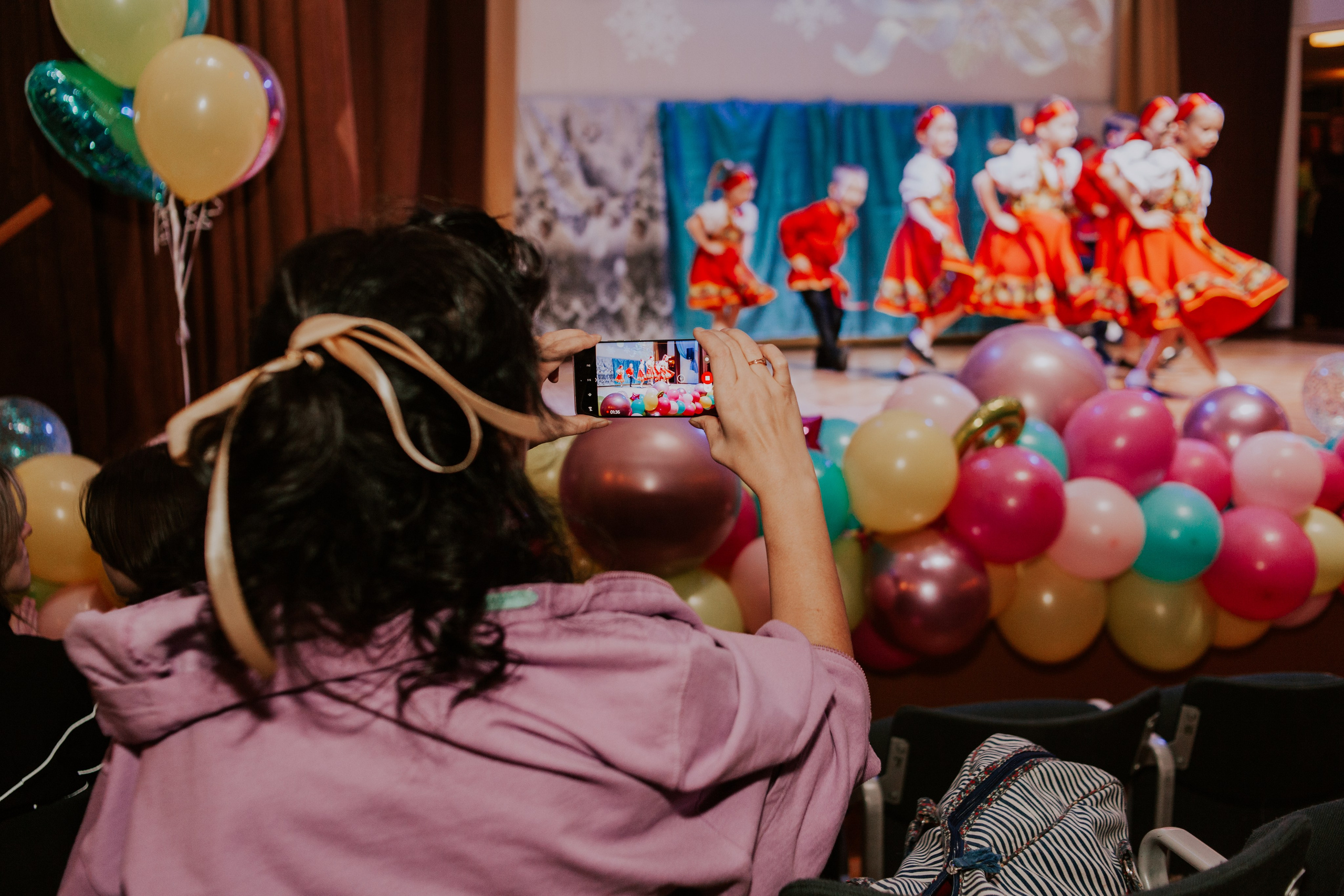 Новогодний концерт в КДЦ Южный. Семейный фотограф во Всеволожске и Санкт-Петербурге Юлия Капустина