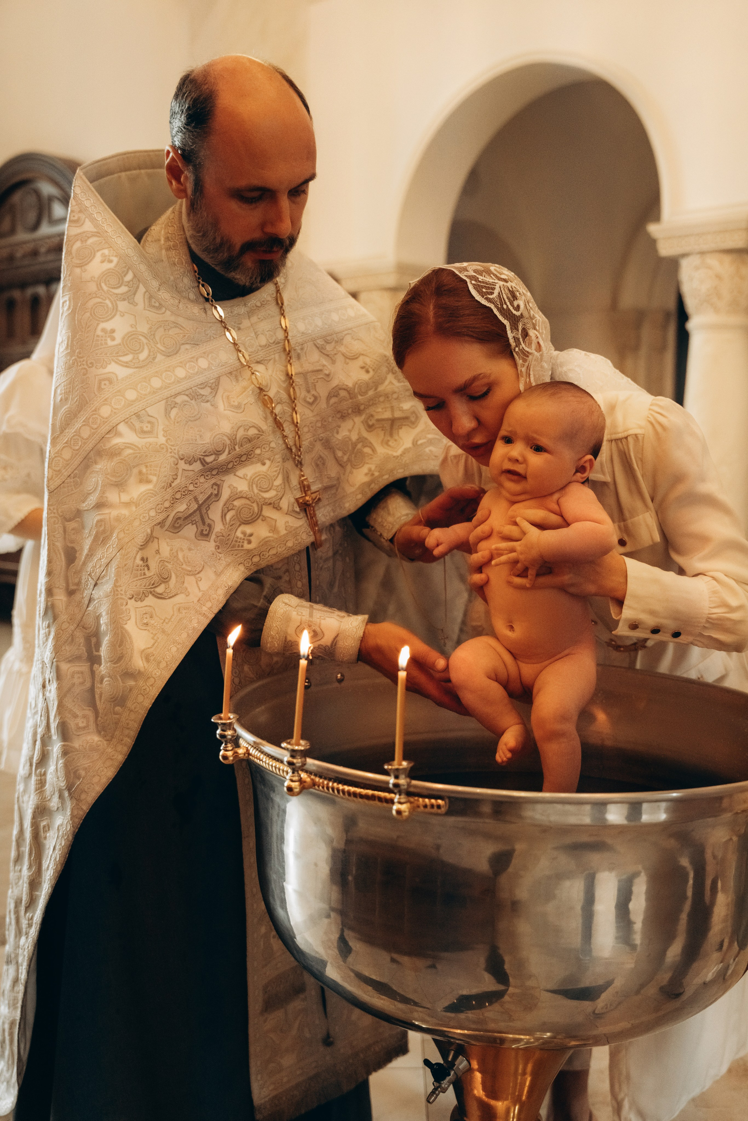 Крещение Настеньки и Максимки. Фотограф Мария Миллс | Минск