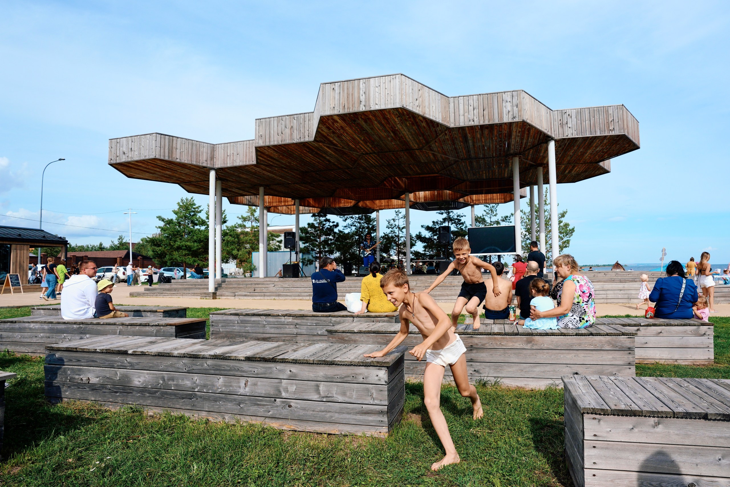 Пляжный маркет 2024, г. Лаишево. Фотограф Казань