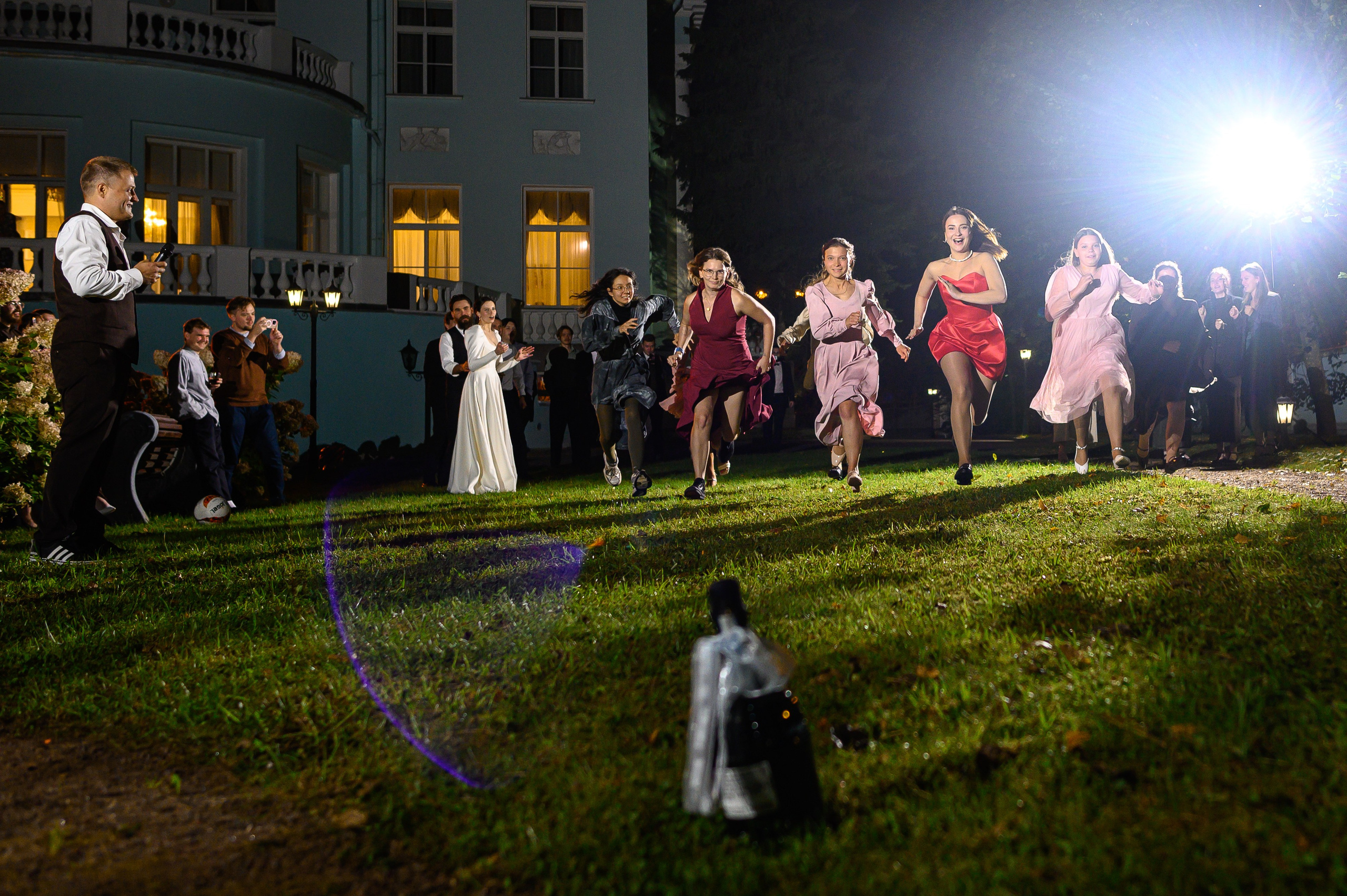 Свадебная фотосъемка в Санкт-Петербурге и Москве. Семейный и свадебный фотограф в Санкт-Петербурге Серафима Смирнова