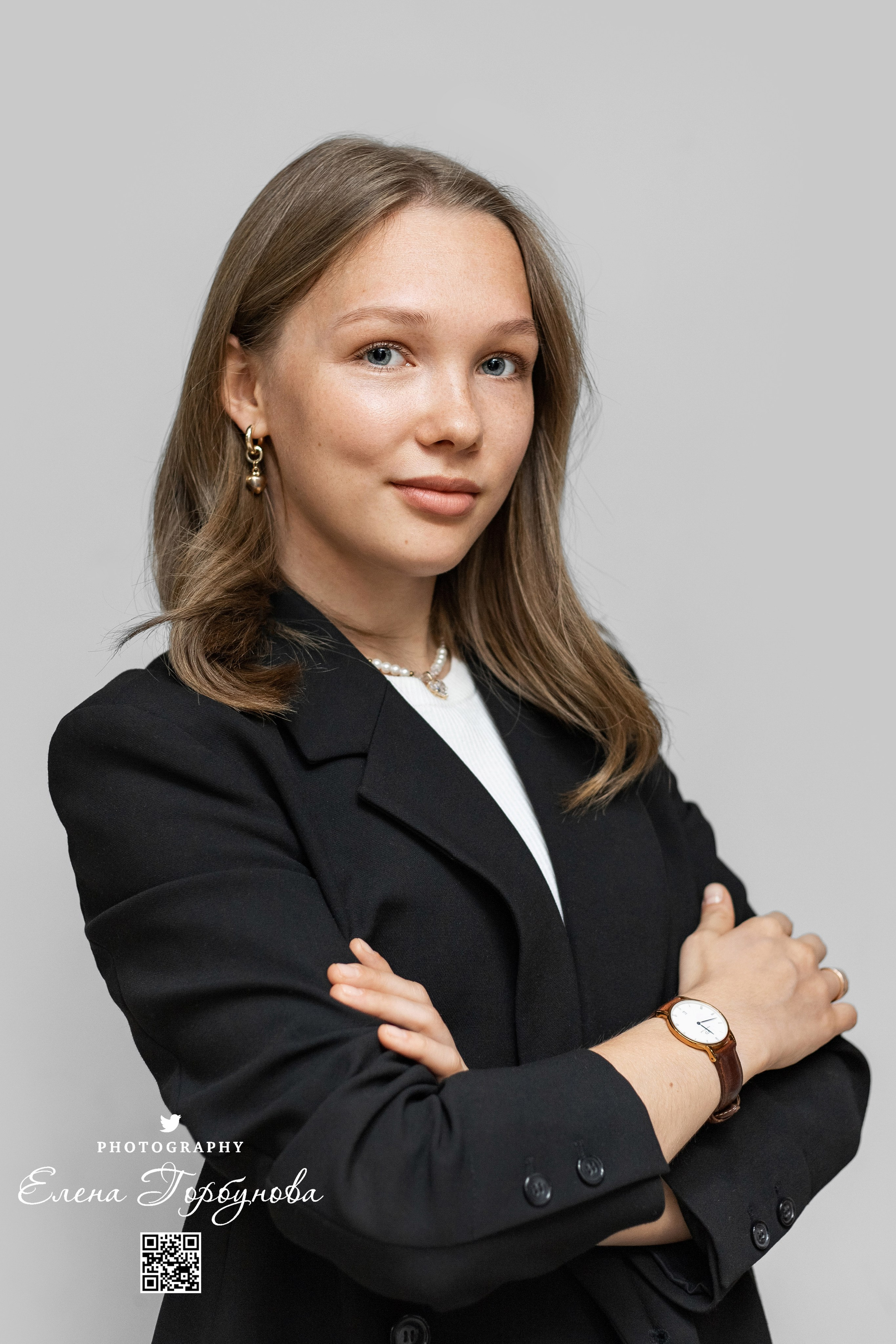 Портреты сотрудников в bodyboom. Сентябрь 2024. Фотограф Пермь. Свадьбы. Семья и дети, школа, д. сад. Фотокниги