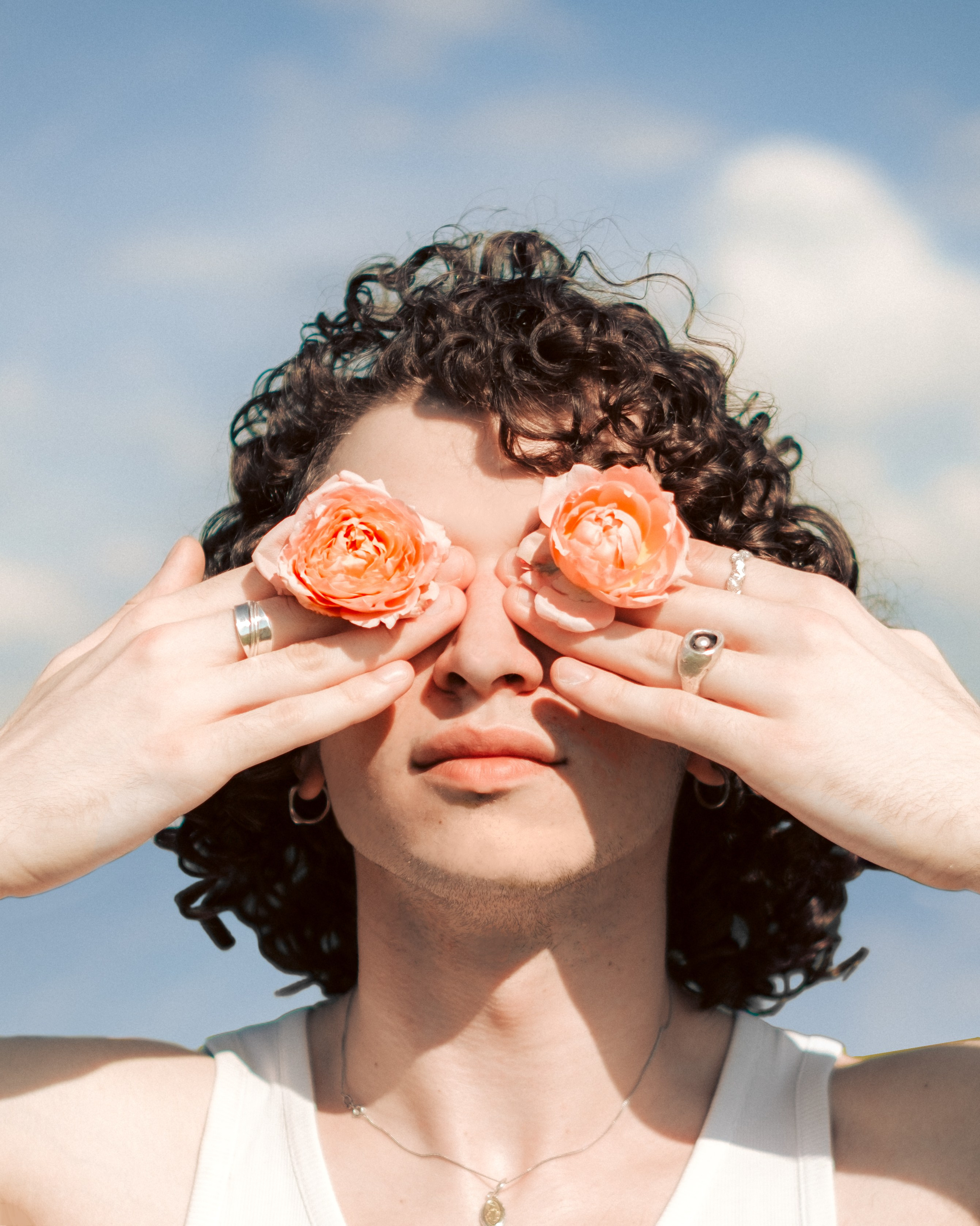 Костя. Съёмка с цветами в поле. Lickord