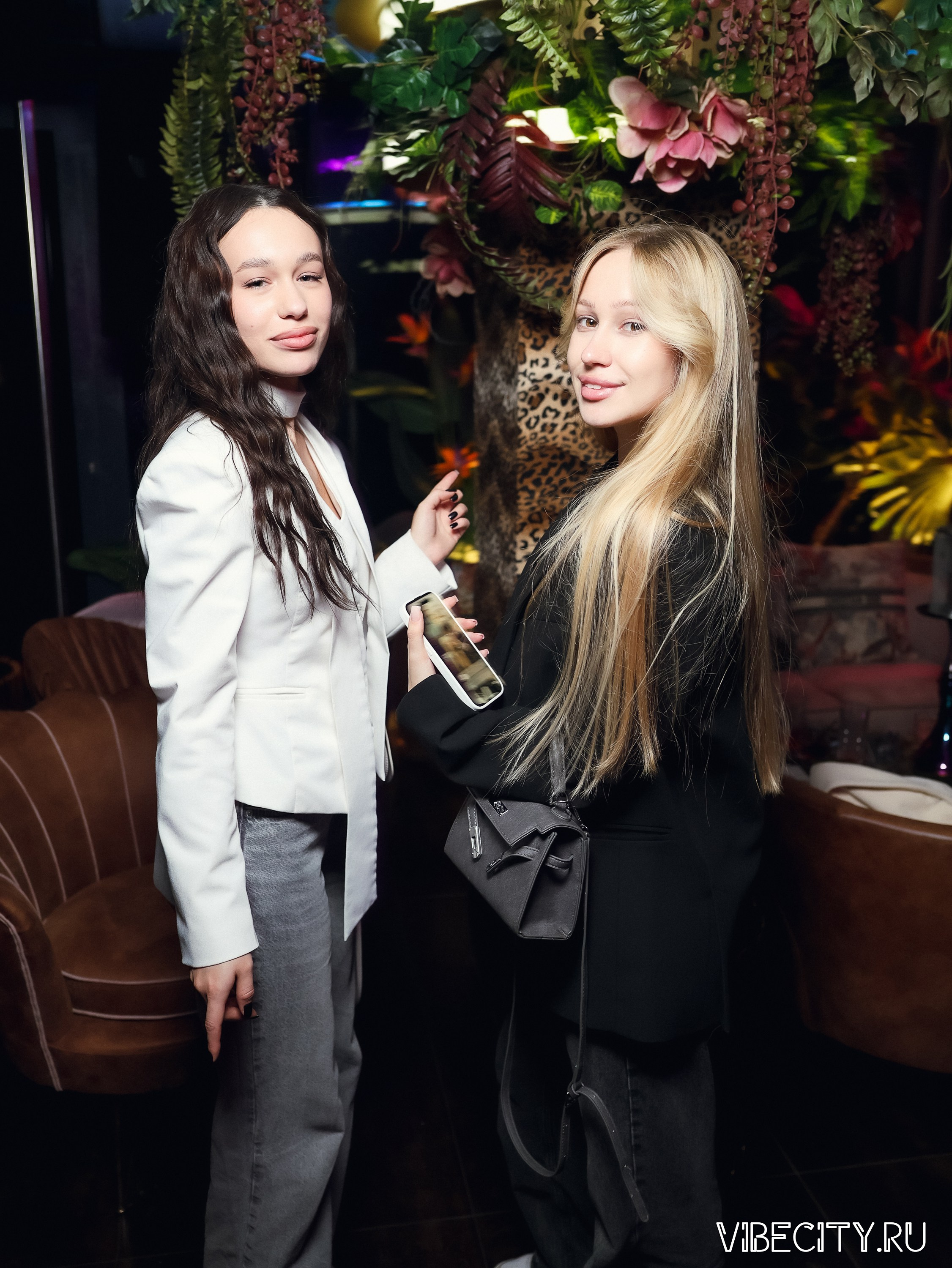 DOUBLE U. VIBECITY.RU Вайб Сити Ру Фоторепортажи Фотоотчеты Калининград