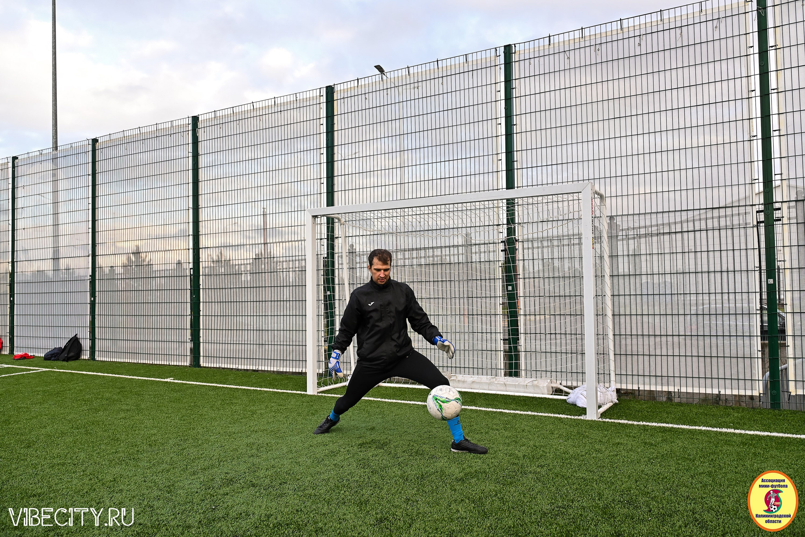 ИГРЫ МИНИ-ФУТБОЛЬНОЙ ЛИГИ. VIBECITY.RU Вайб Сити Ру Фоторепортажи Фотоотчеты Калининград