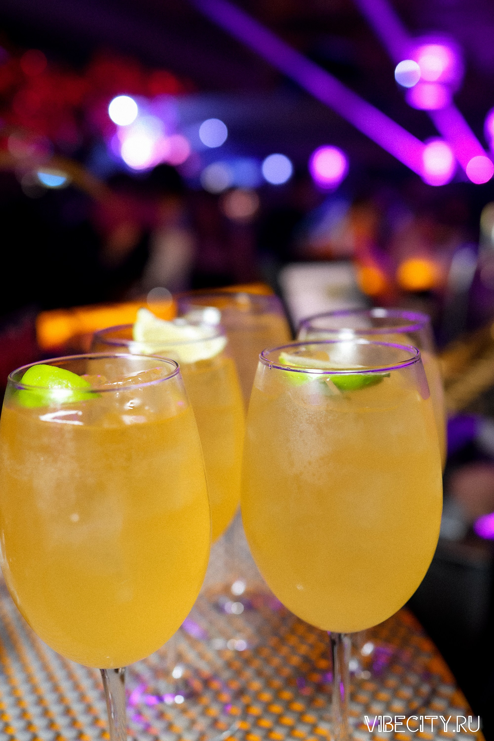 DOUBLE U. VIBECITY.RU Вайб Сити Ру Фоторепортажи Фотоотчеты Калининград