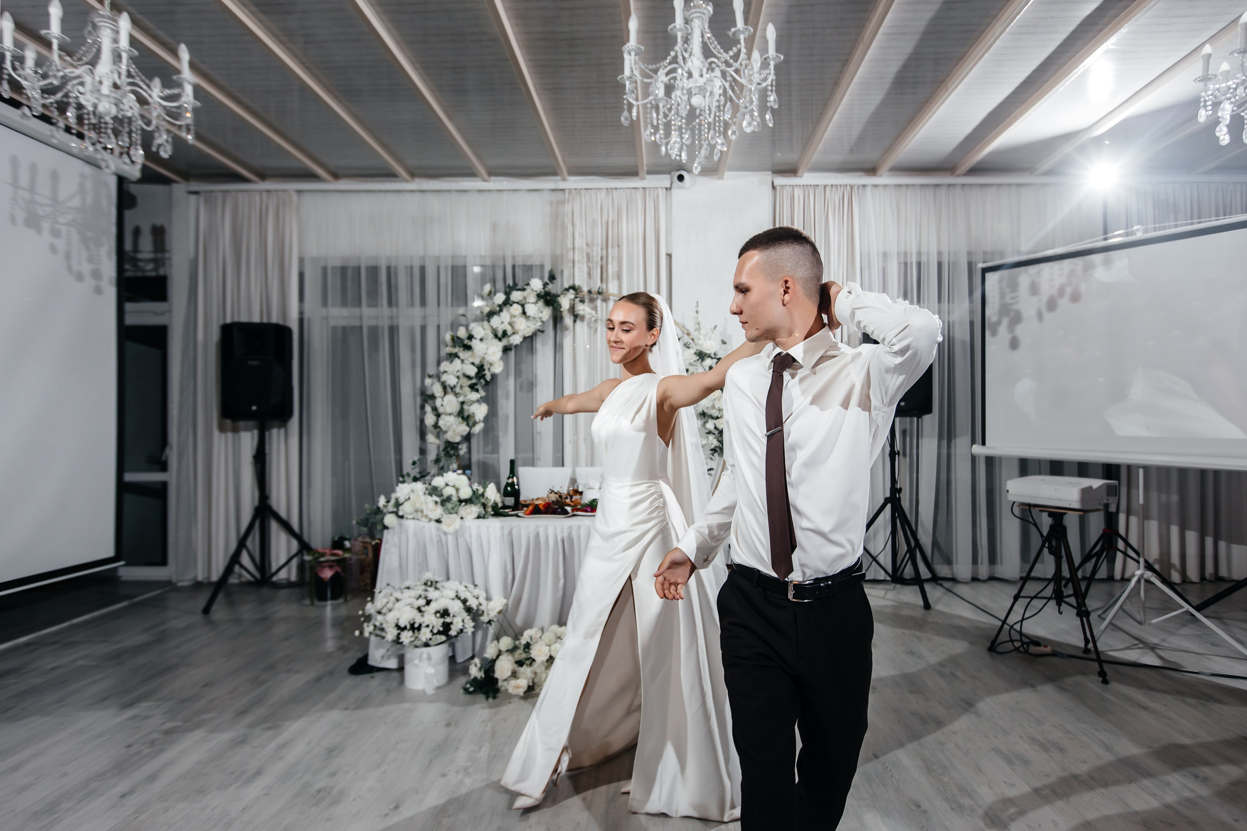 Анонс свадьбы для Яны и Юрия. Гаспра, Вилла Танго. Свадебный фотограф в Крыму и Севастополе Ольга Баскакова