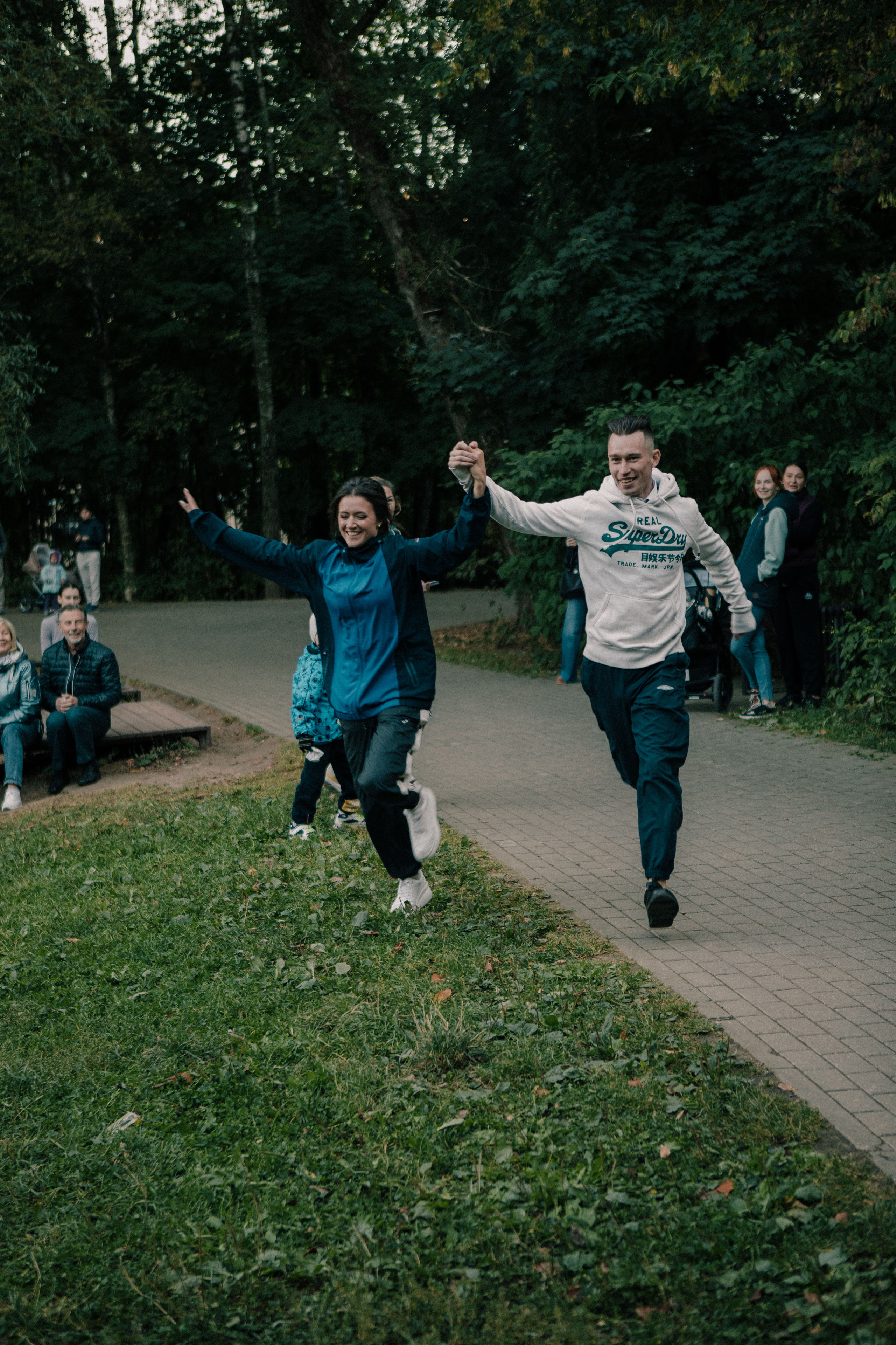 Василиса и Стас. Роспись на колесе обозрения. Свадебный и портретный фотограф в Москве Анастасия Масюк