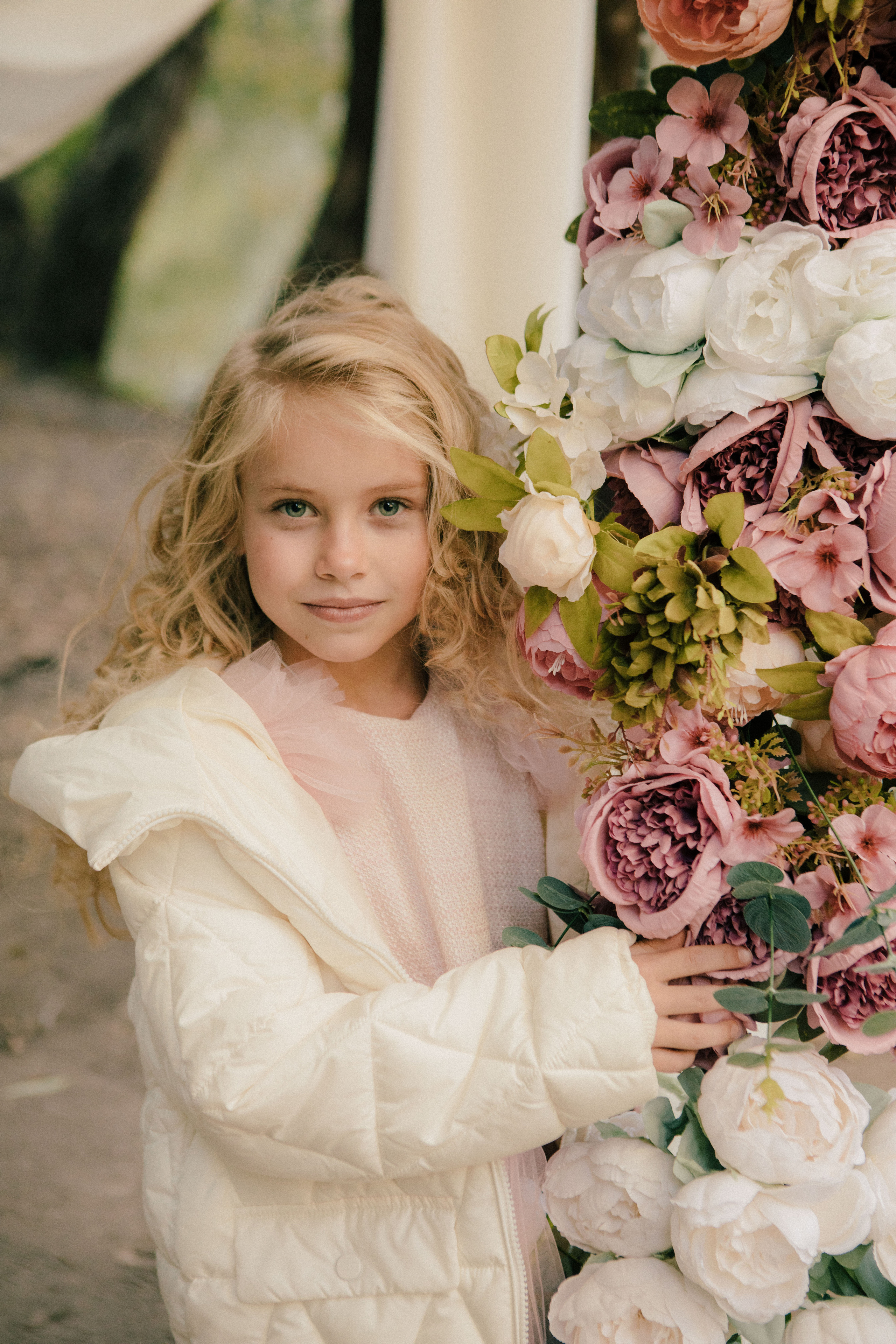 Василиса и Стас. Роспись на колесе обозрения. Свадебный и портретный фотограф в Москве Анастасия Масюк