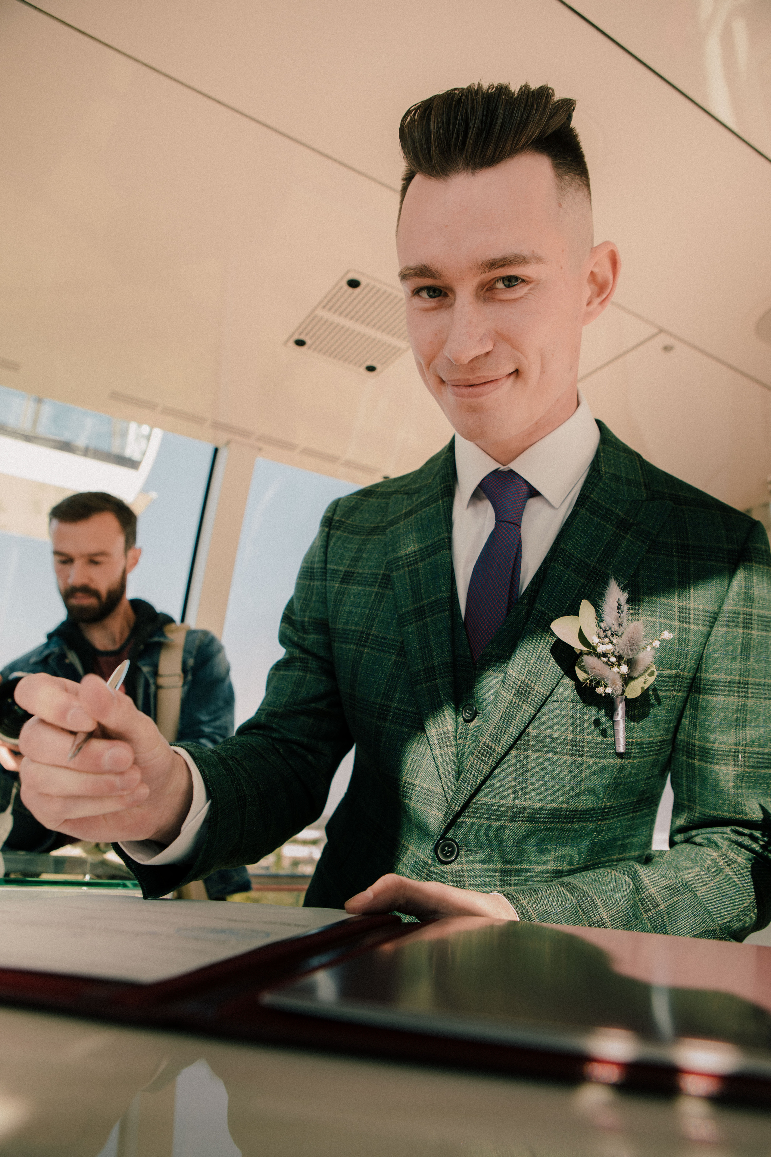 Василиса и Стас. Роспись на колесе обозрения. Свадебный и портретный фотограф в Москве Анастасия Масюк