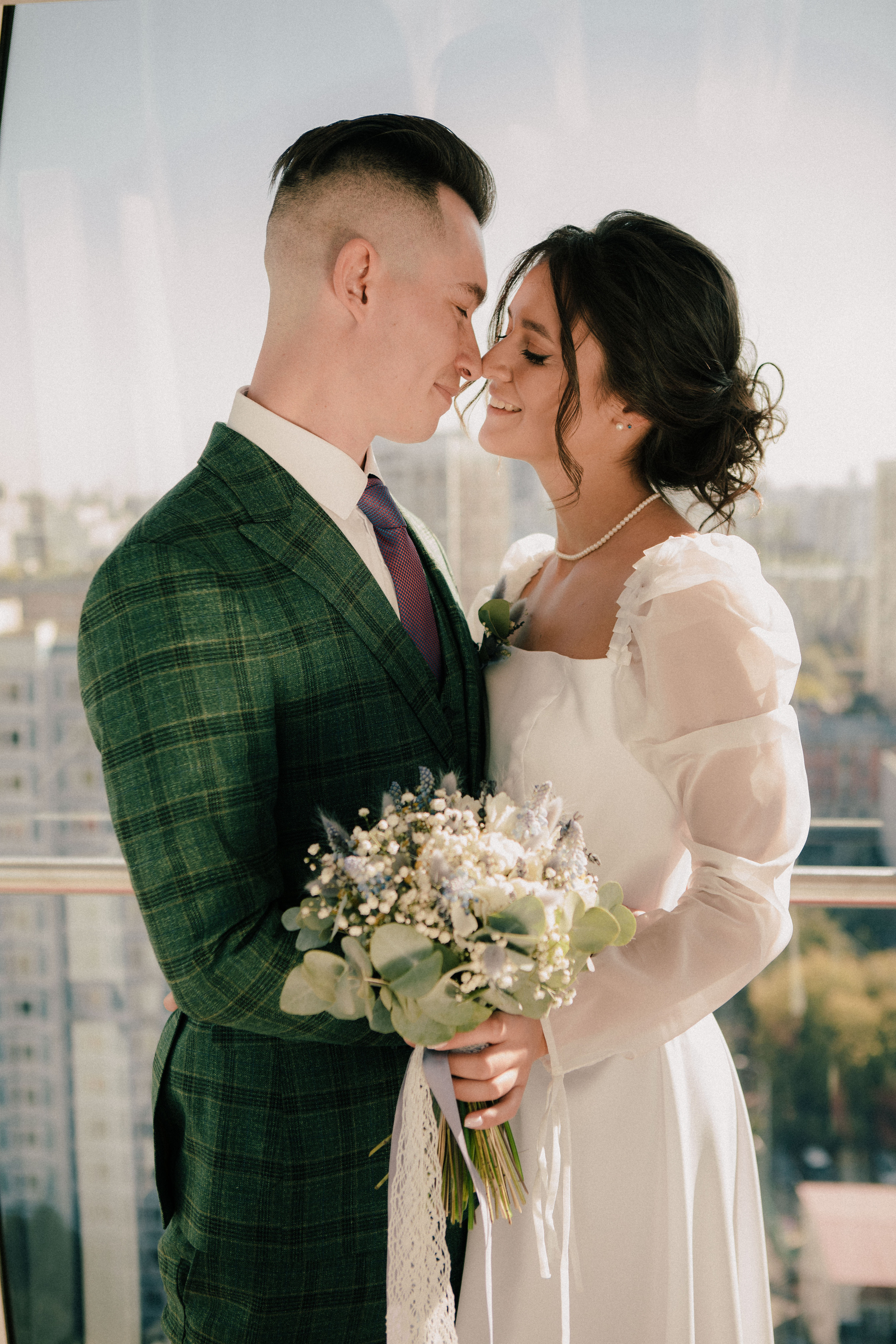 Василиса и Стас. Роспись на колесе обозрения. Свадебный и портретный фотограф в Москве Анастасия Масюк