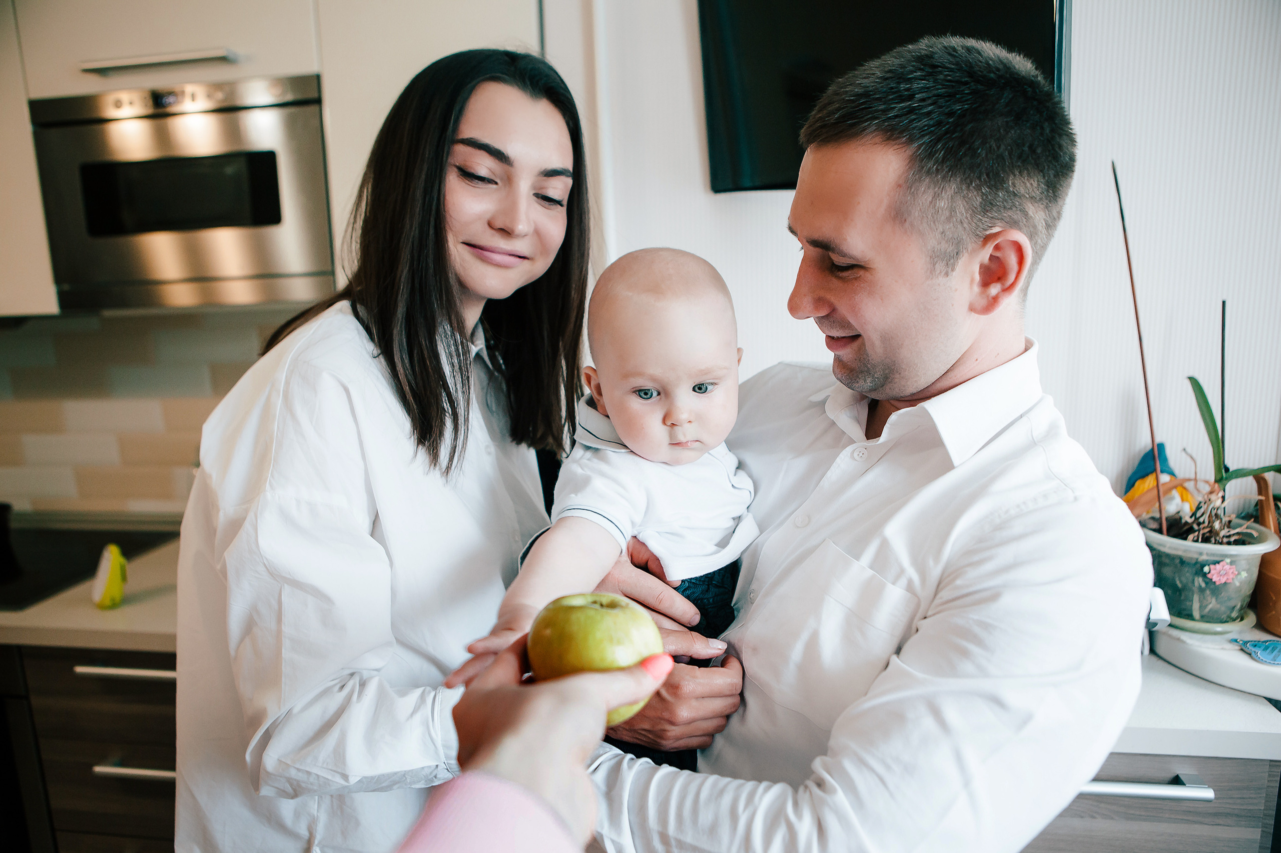 Саше годик. Фотосессия дома. Свадебный и портретный фотограф в Москве Анастасия Масюк