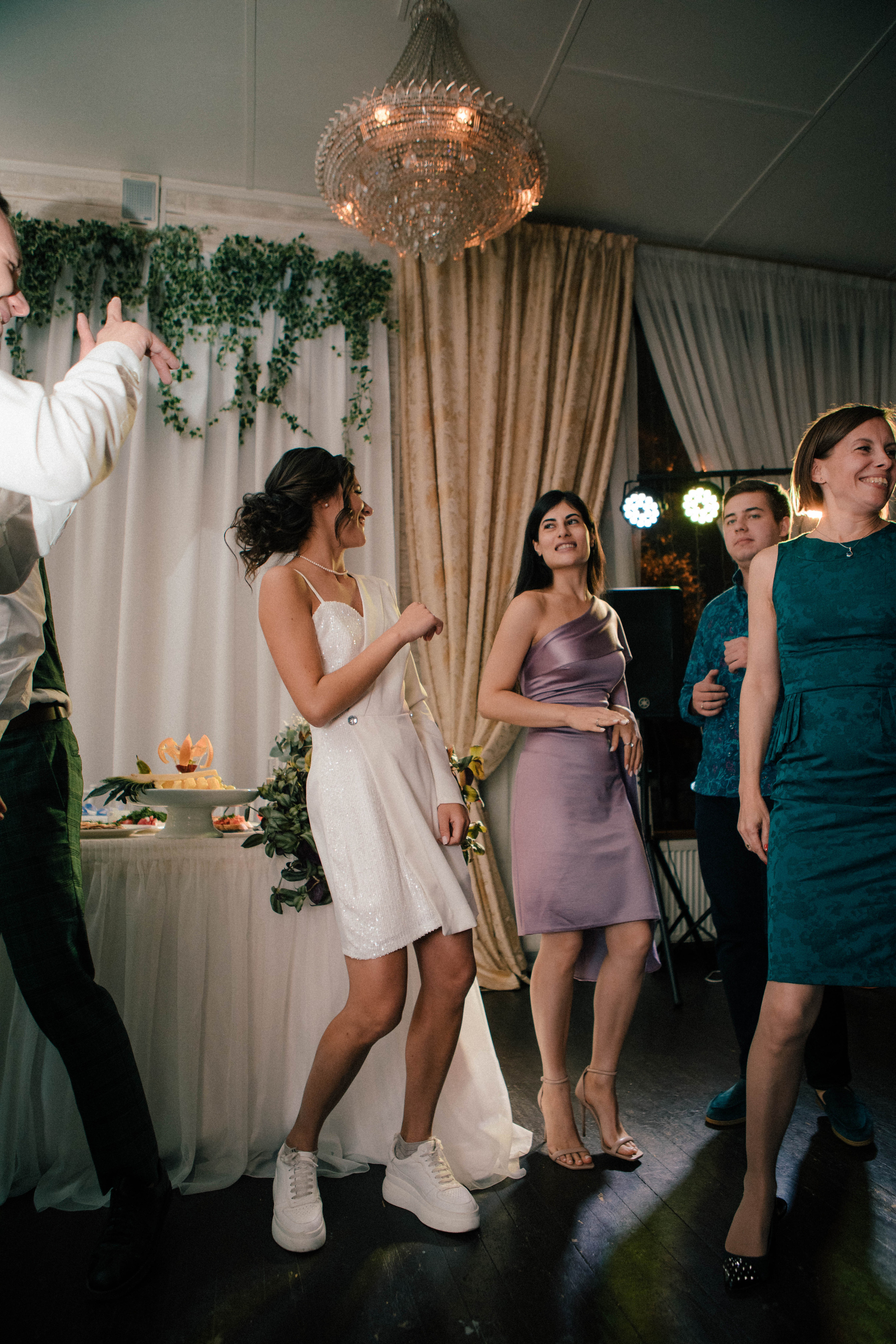 Василиса и Стас. Роспись на колесе обозрения. Свадебный и портретный фотограф в Москве Анастасия Масюк